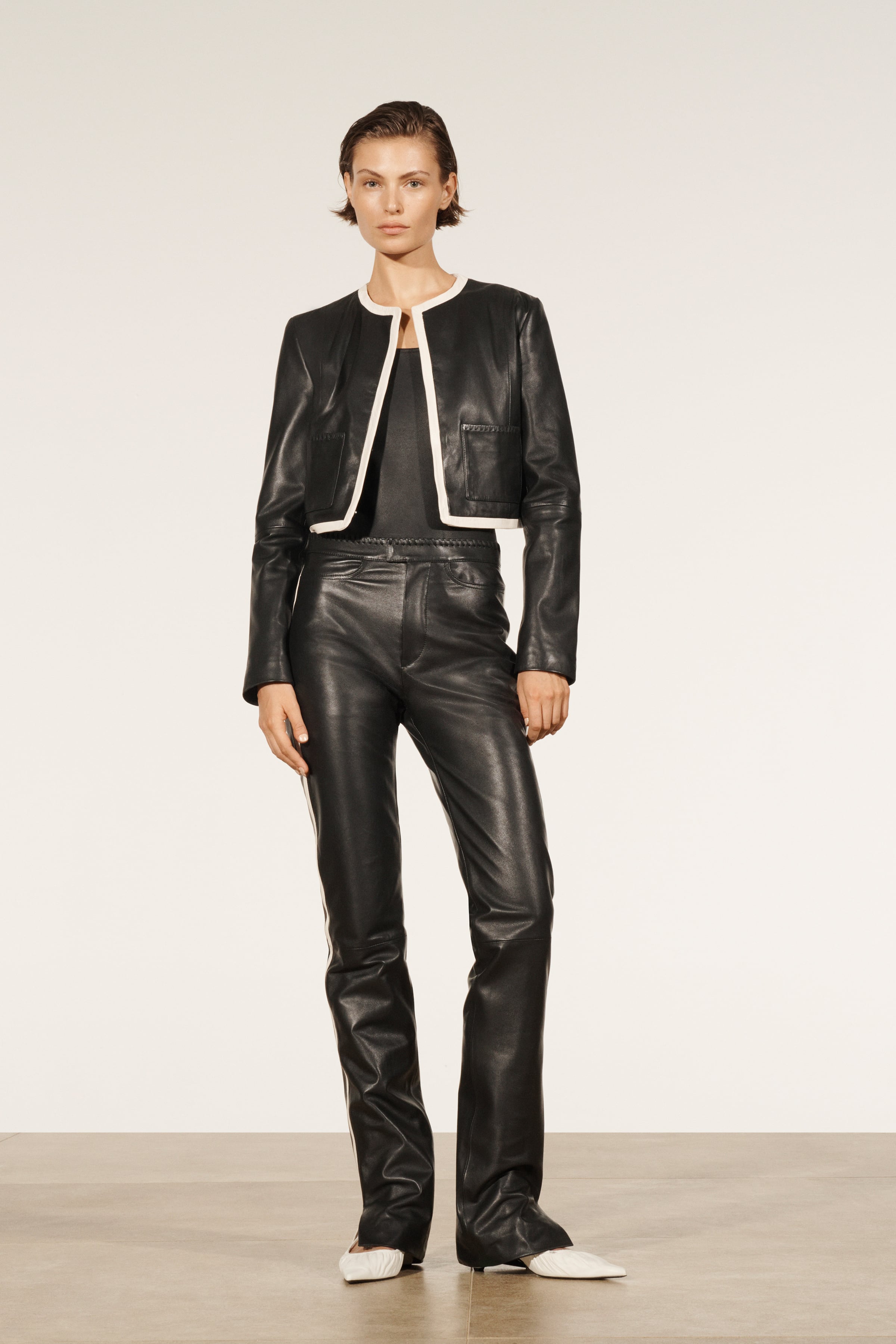 CROPPED LEATHER JACKET LIMITED EDITION