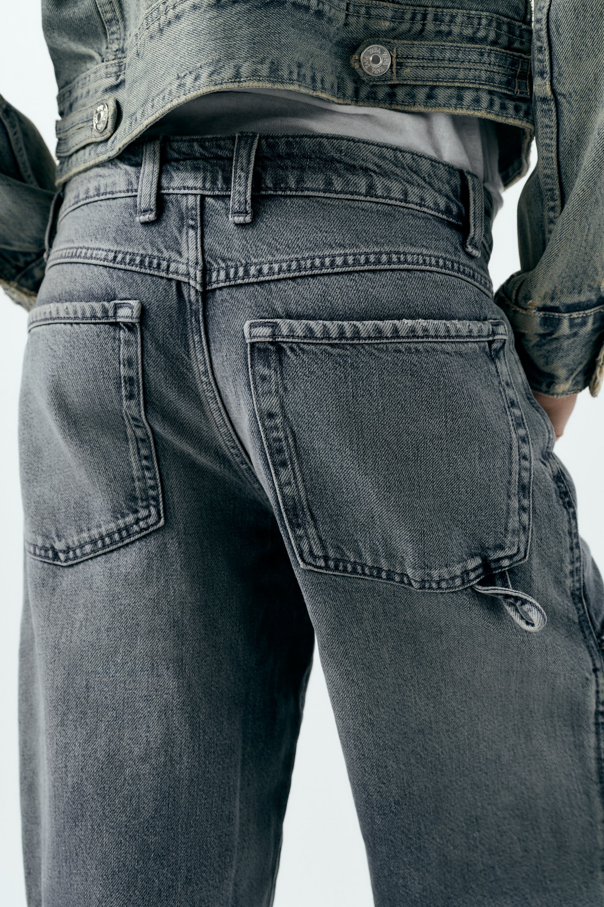 MID-RISE TRF CARGO JEANS