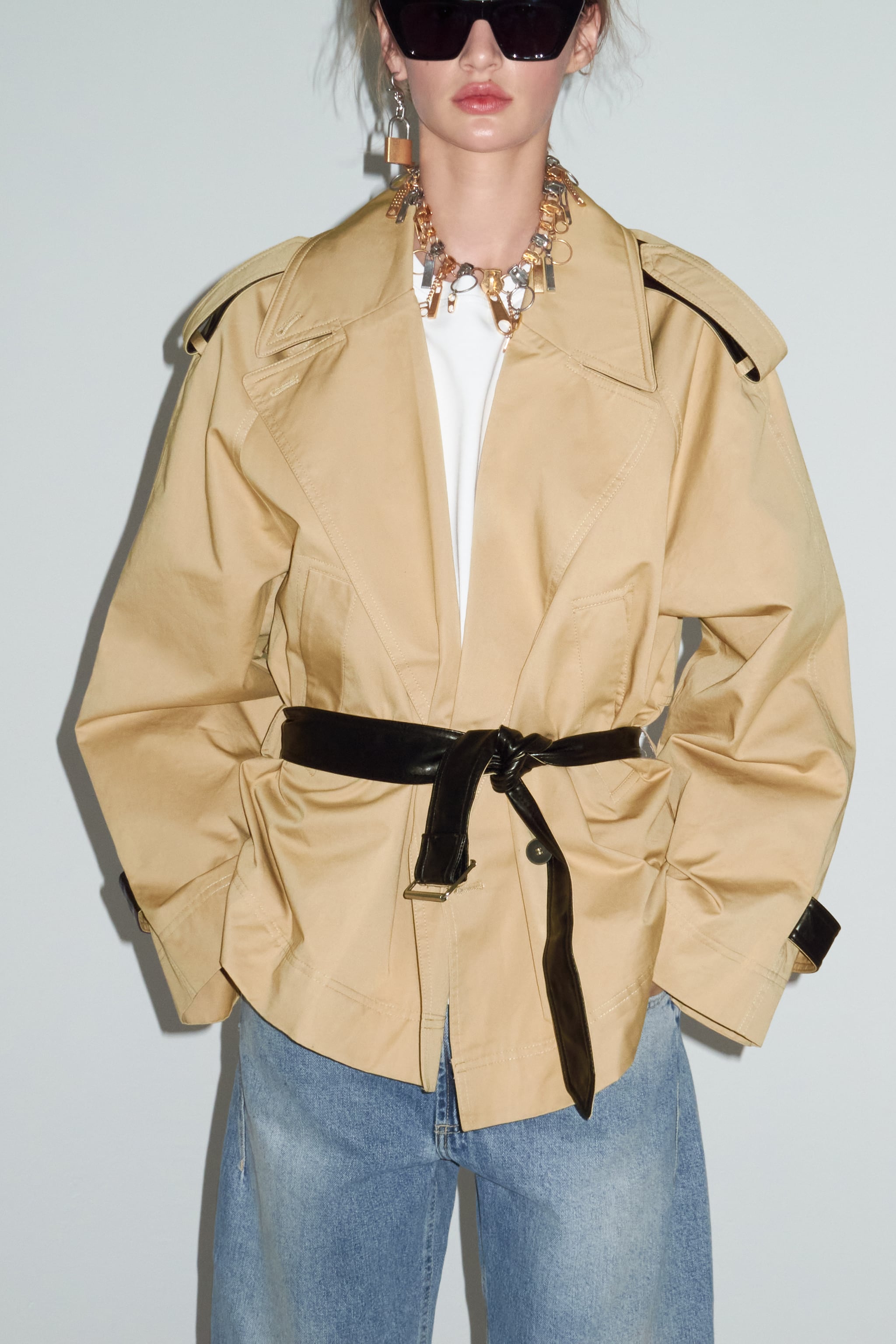 CROPPED CONTRASTING TRENCH COAT