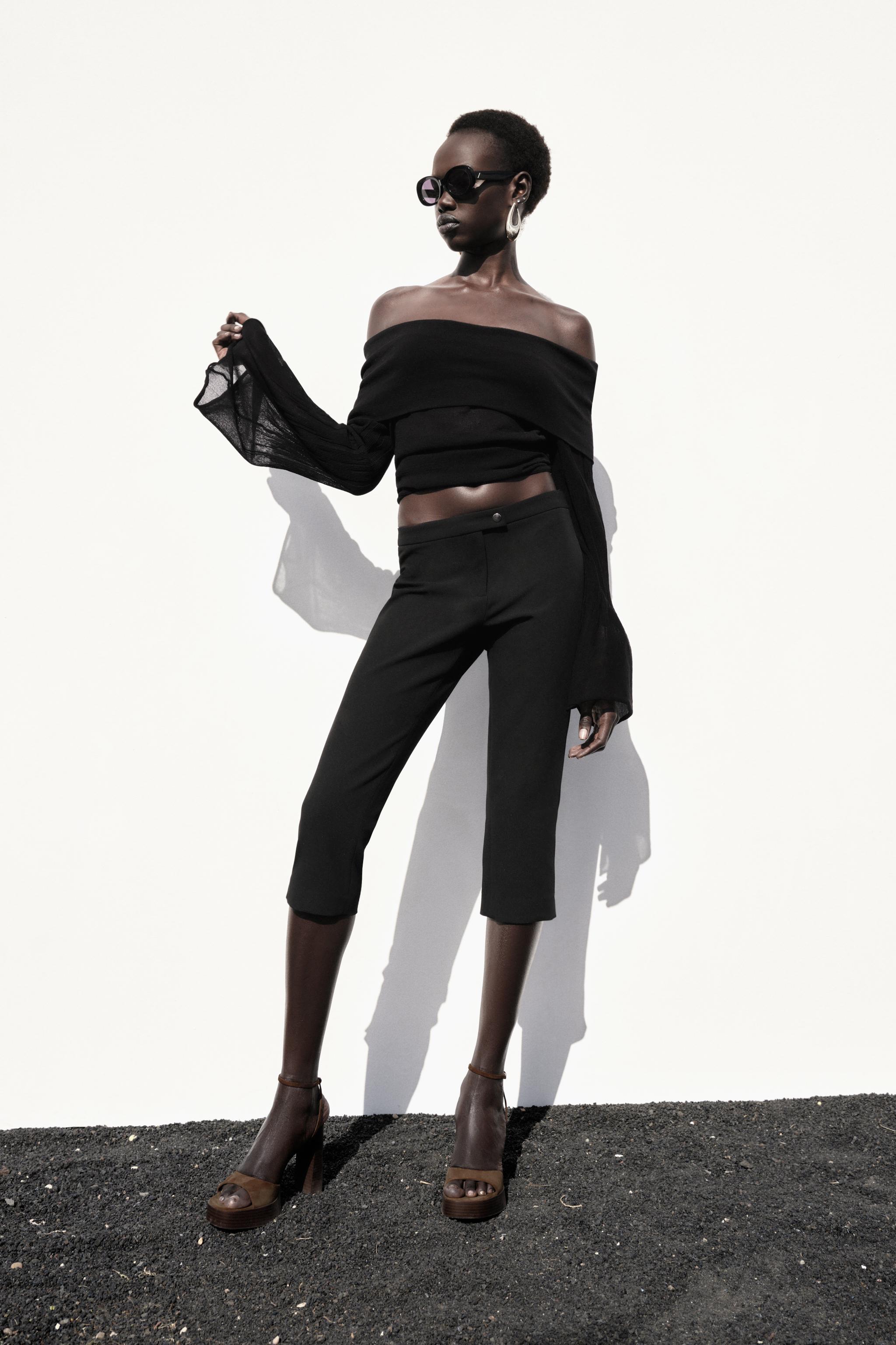 OFF SHOULDER KNIT TOP