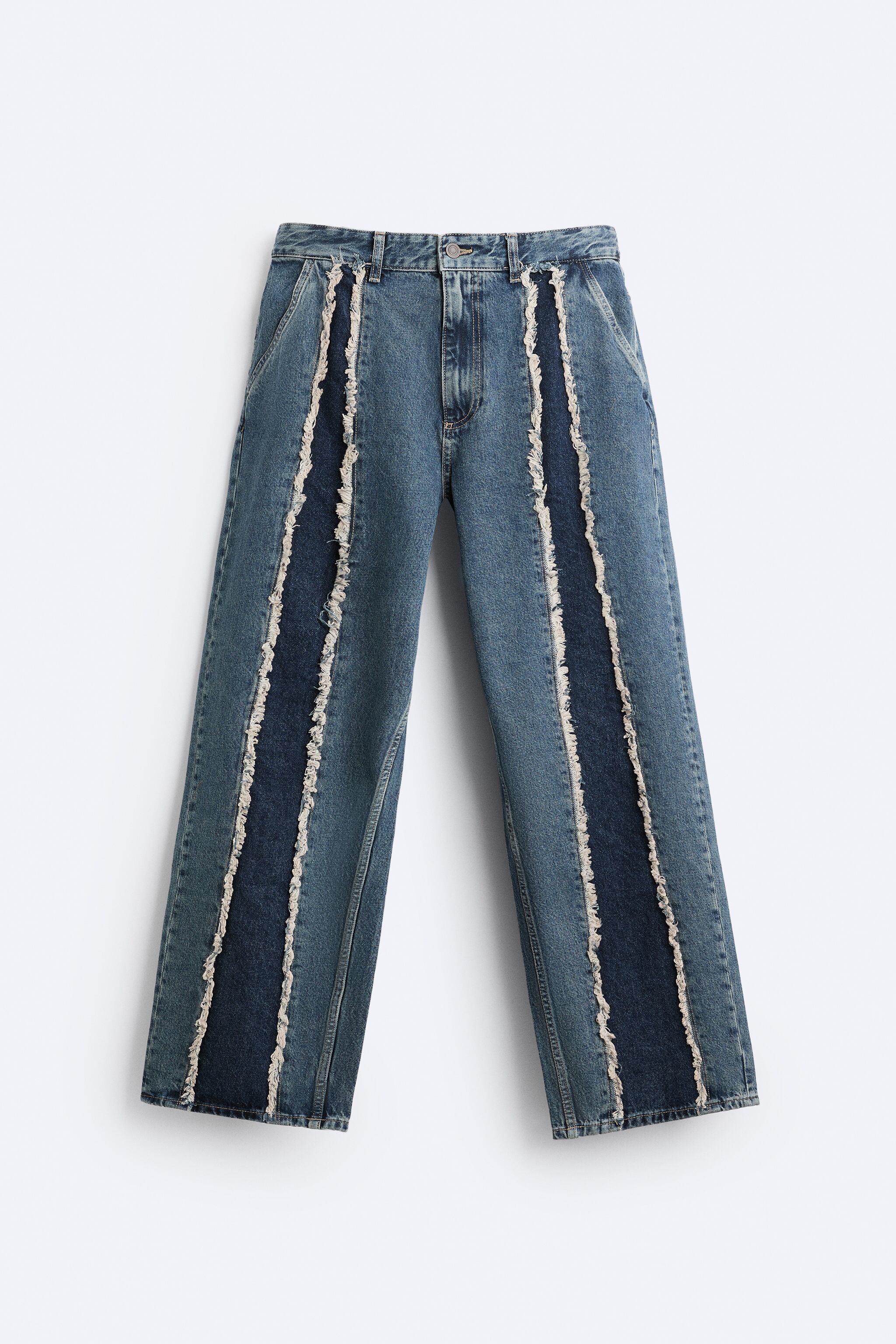 FRAYED BAGGY JEANS