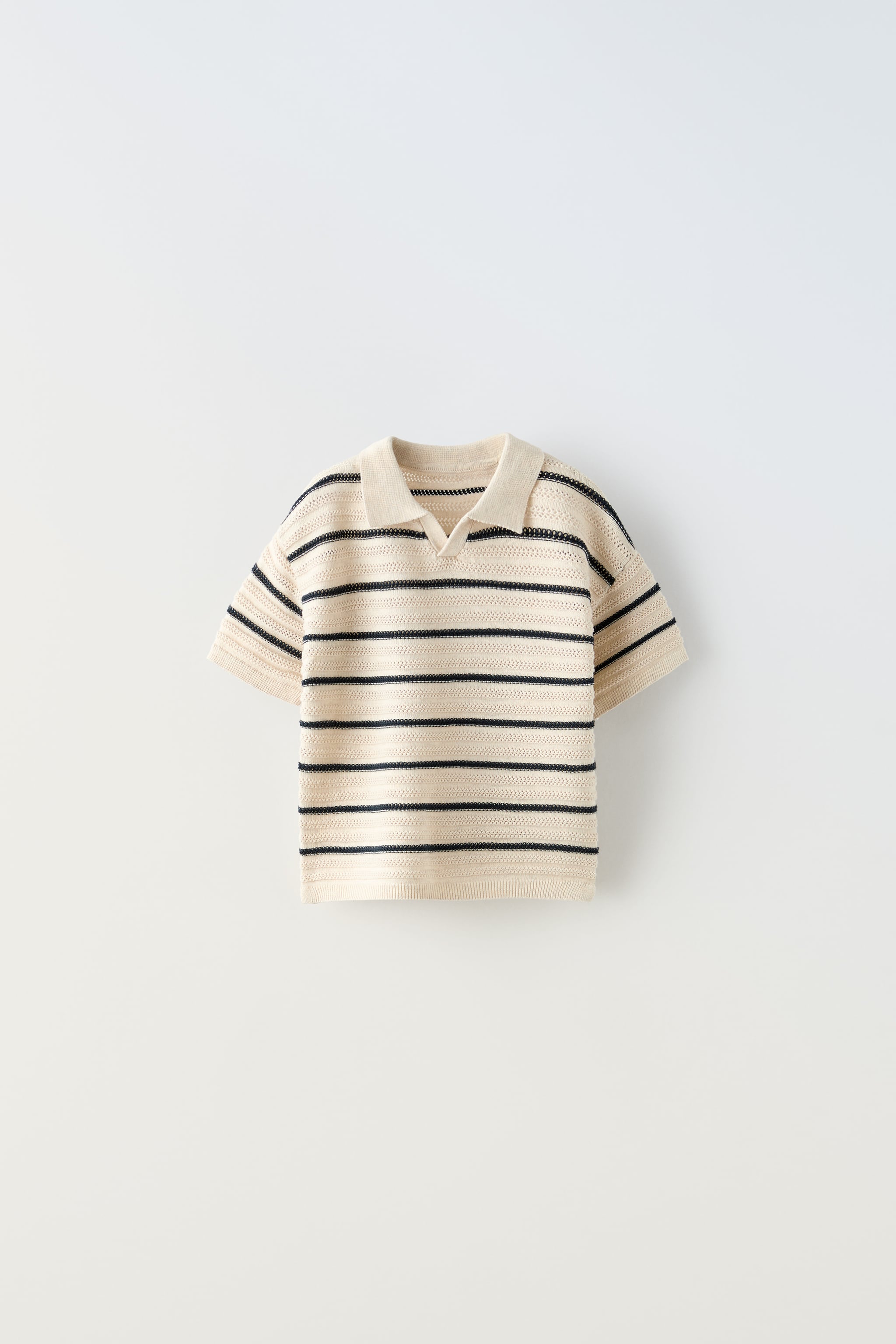 TEXTURED STRIPED KNIT POLO
