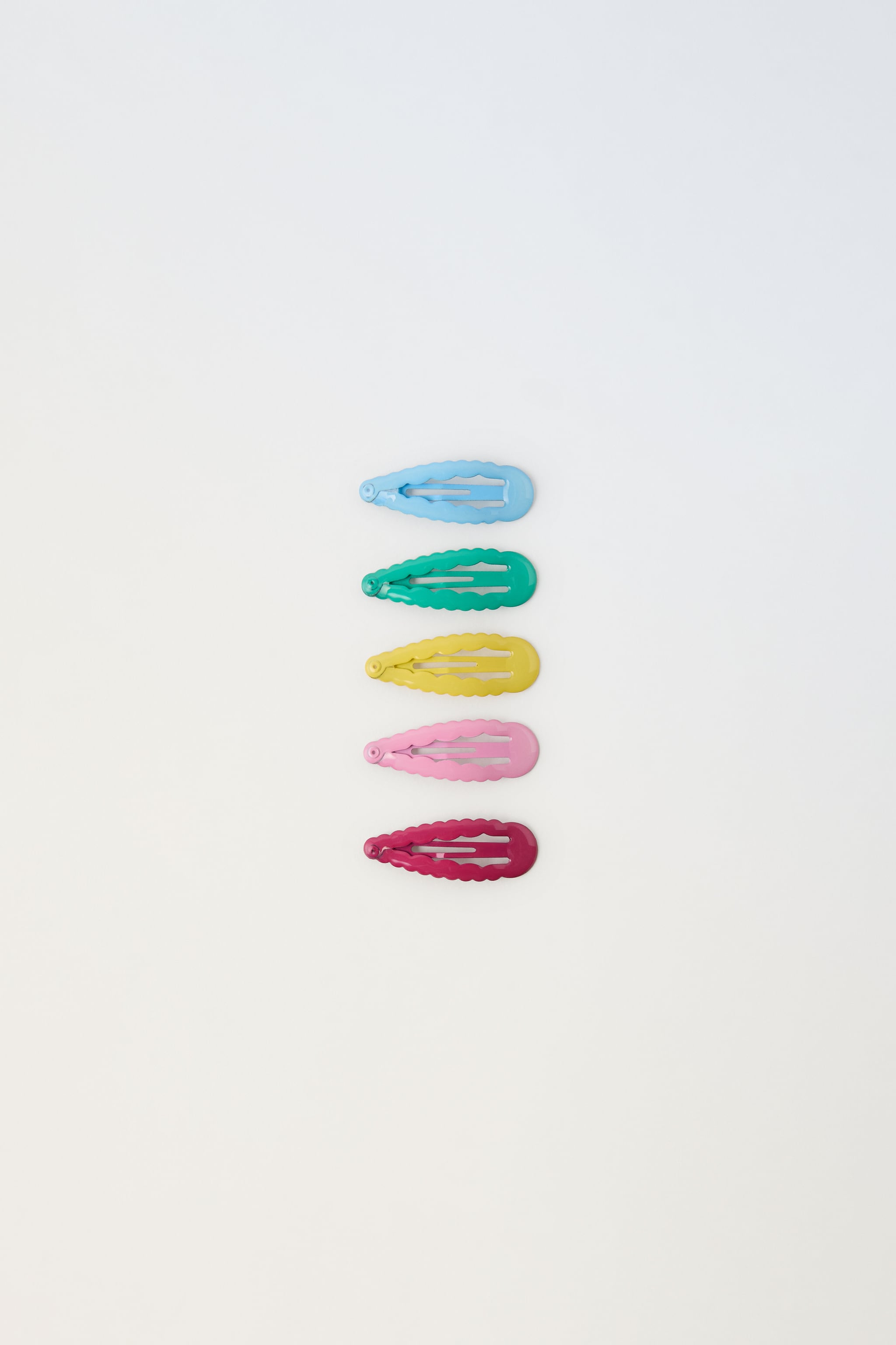 FIVE-PACK OF WAVY HAIR CLIPS