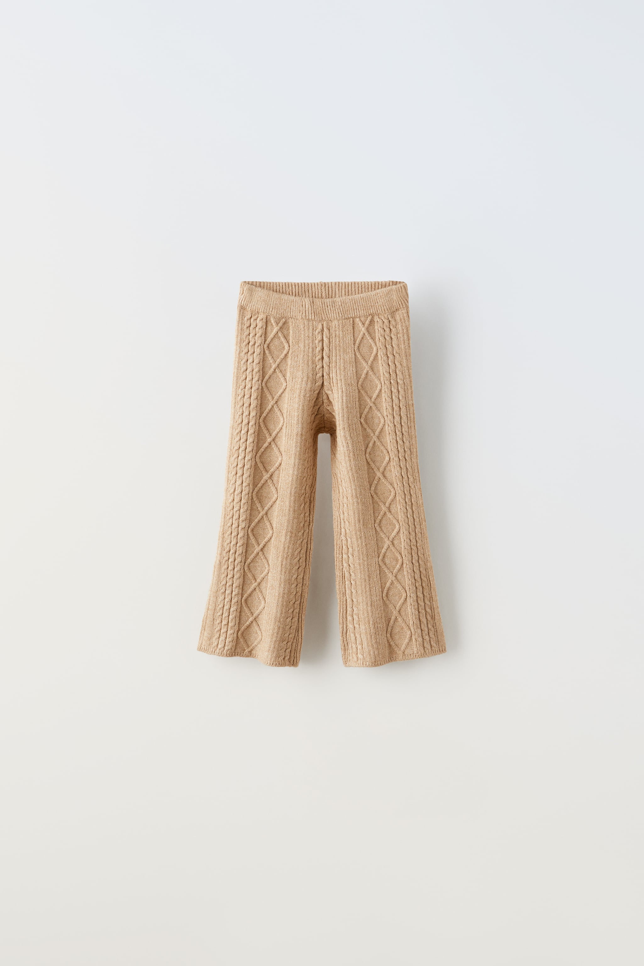 FLARED CABLE KNIT LEGGINGS