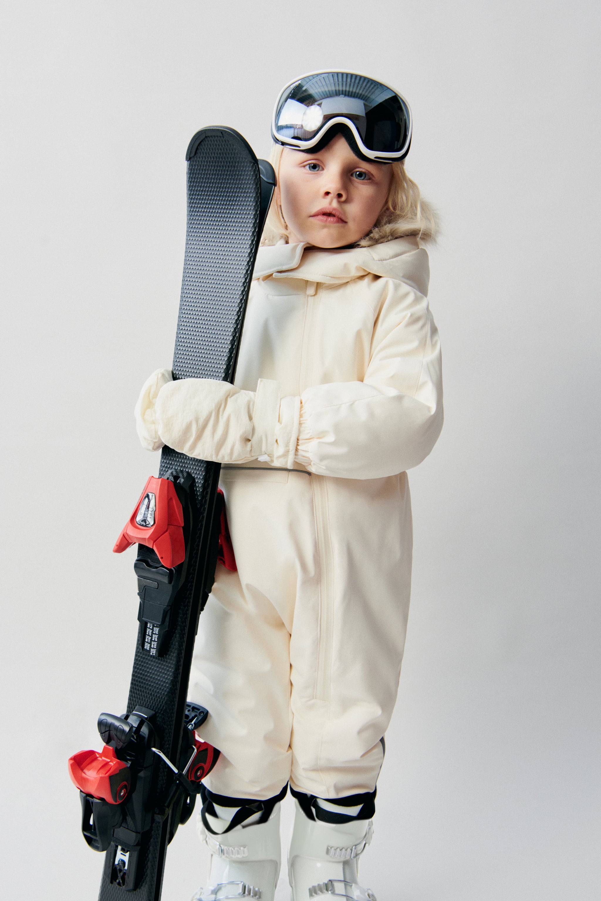 WATER REPELLENT AND WIND PROTECTION HOODED SNOW SUIT SKI COLLECTION