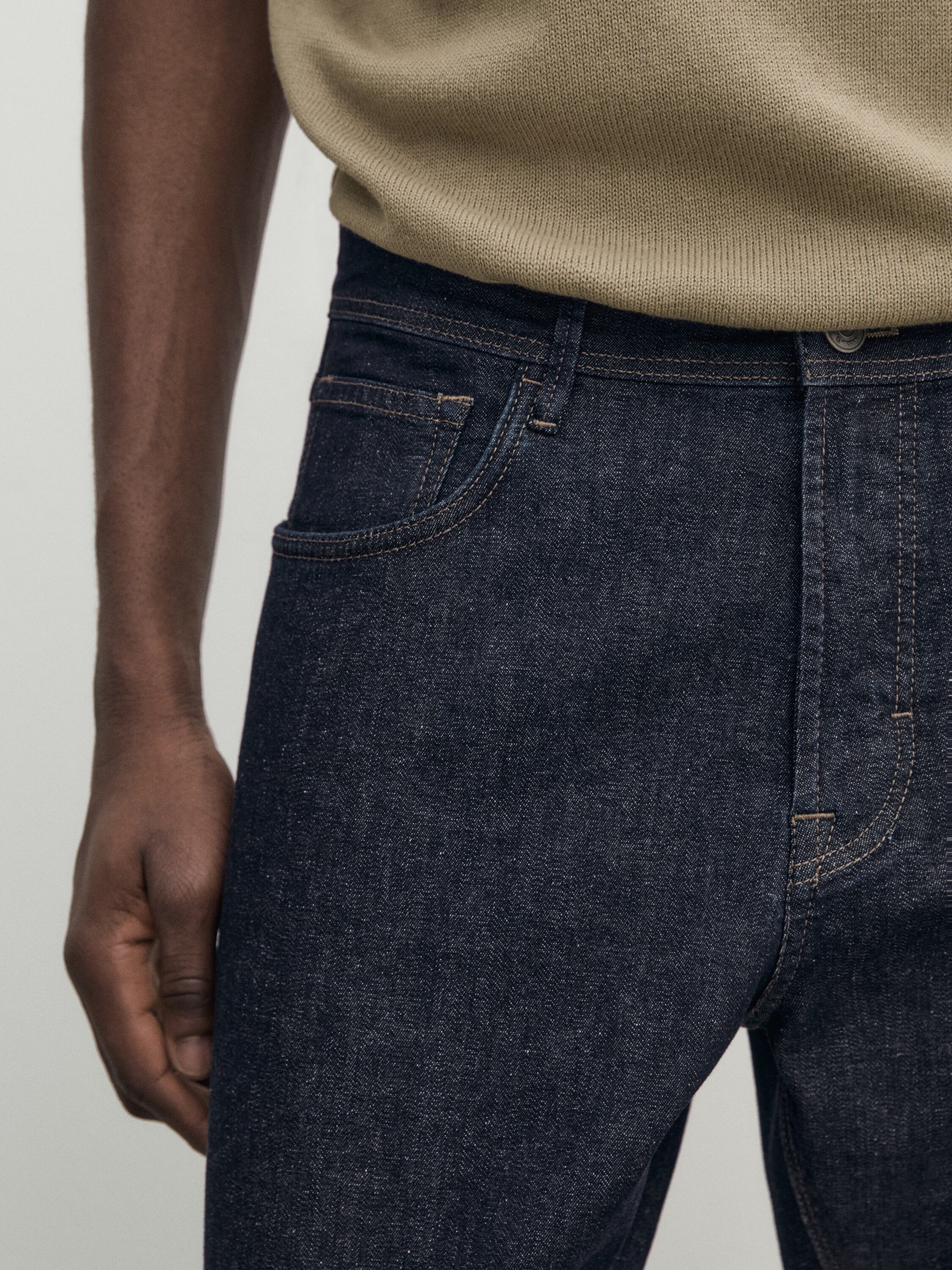 Cotton blend slim fit jeans