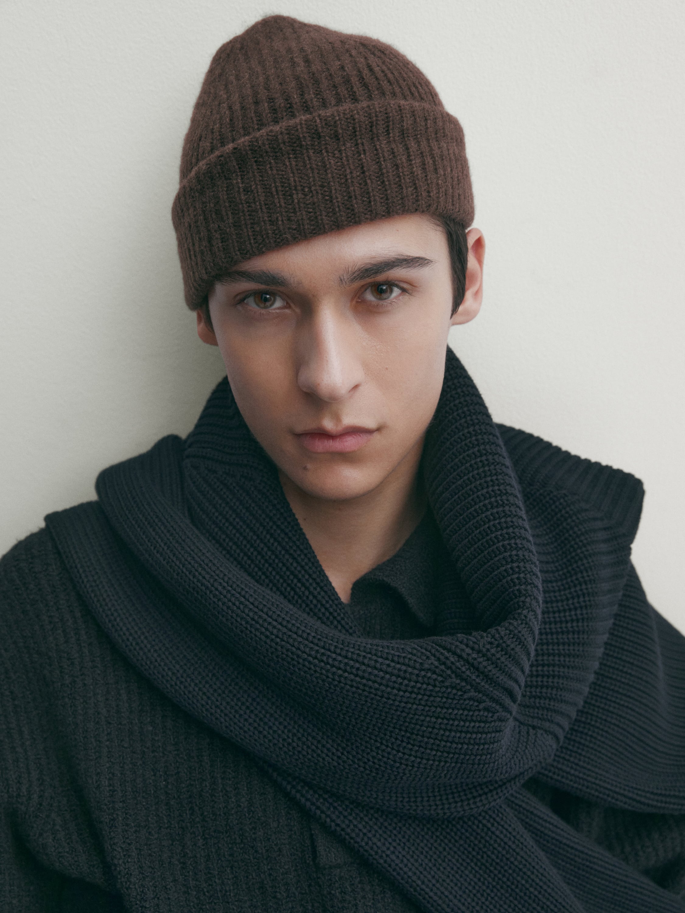 100% cashmere ribbed scarf and hat set