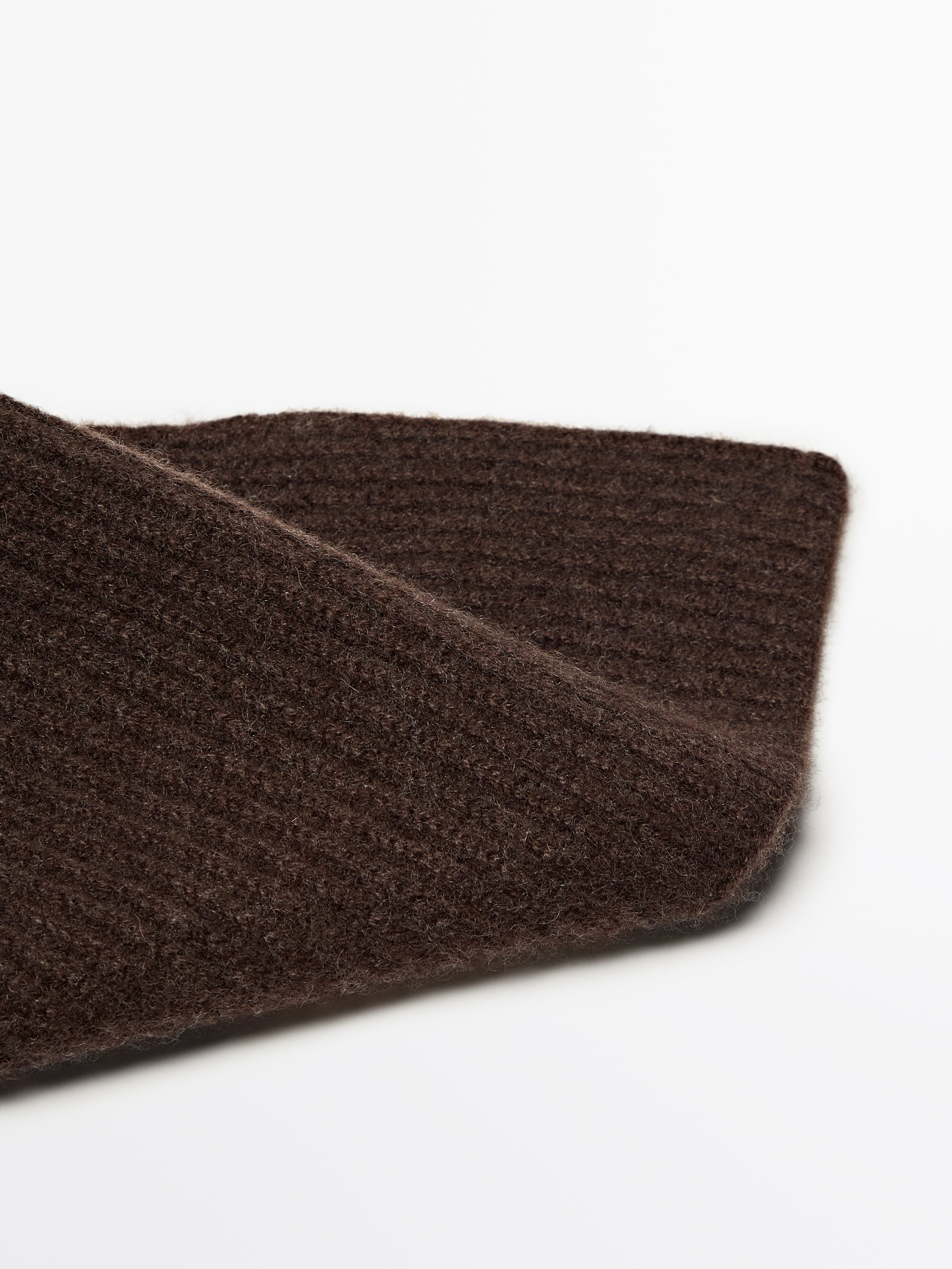 100% cashmere ribbed scarf and hat set
