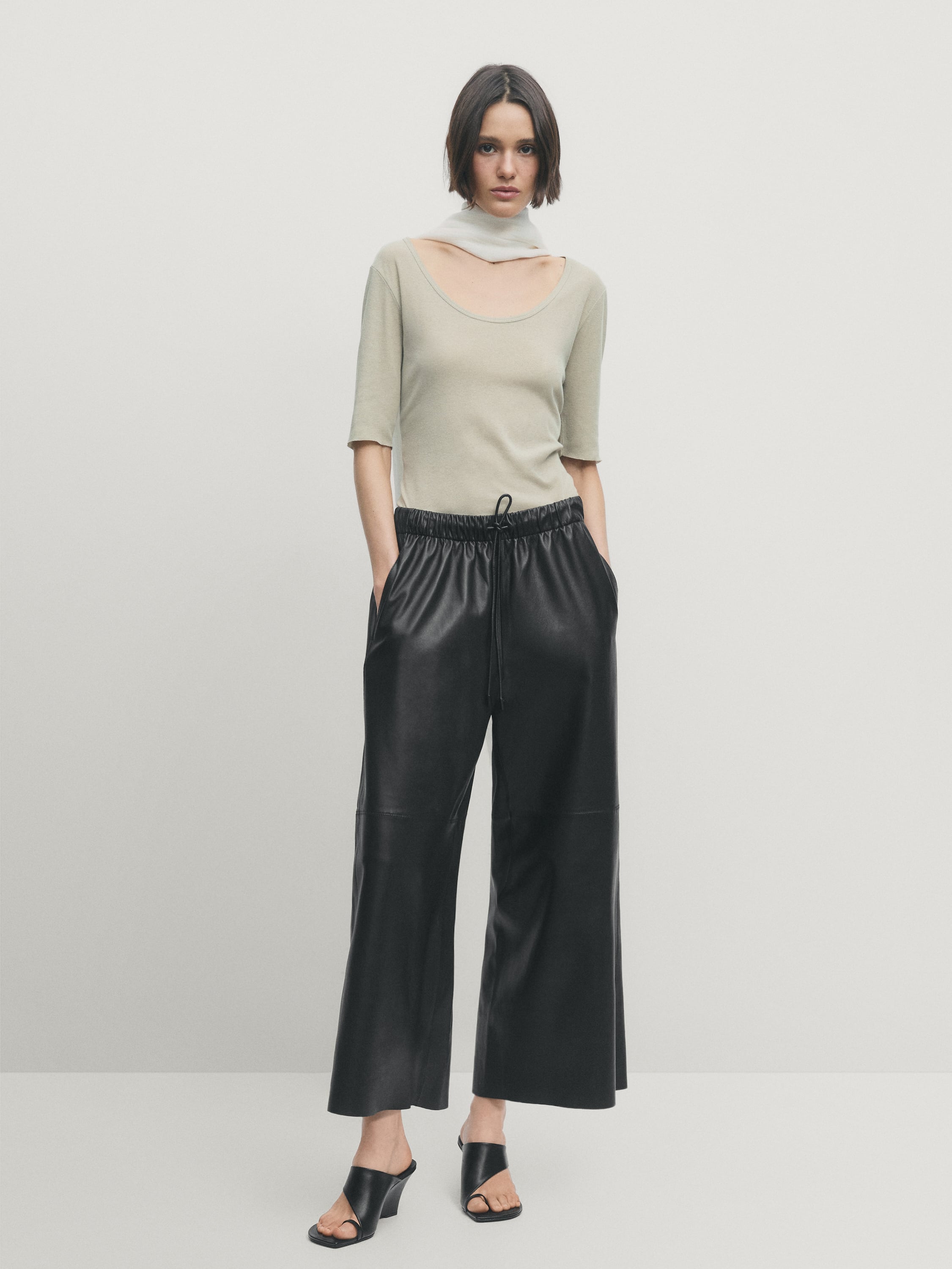 Nappa leather culotte trousers