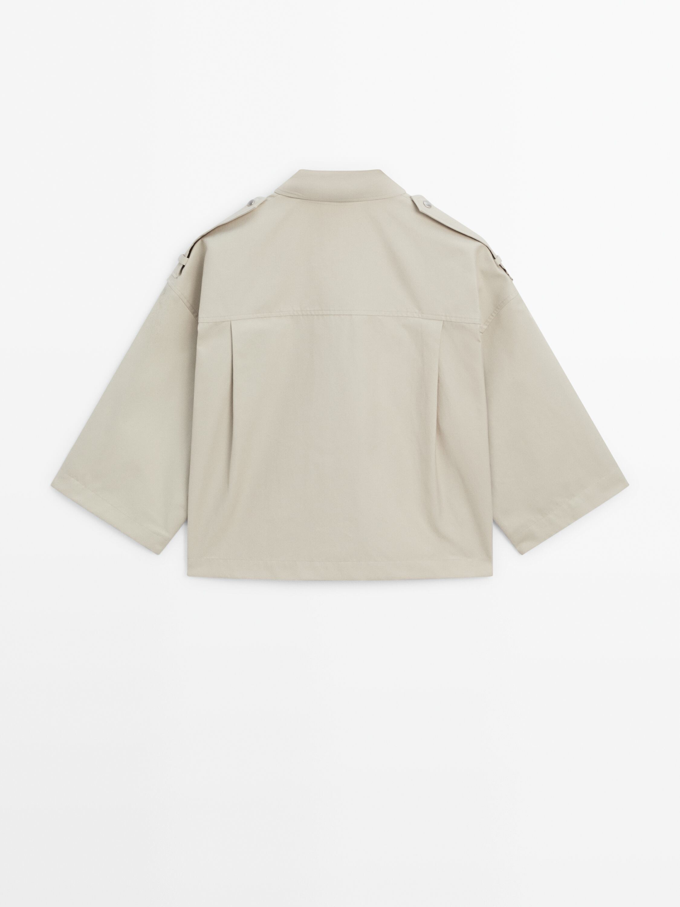 Cropped overshirt with pockets