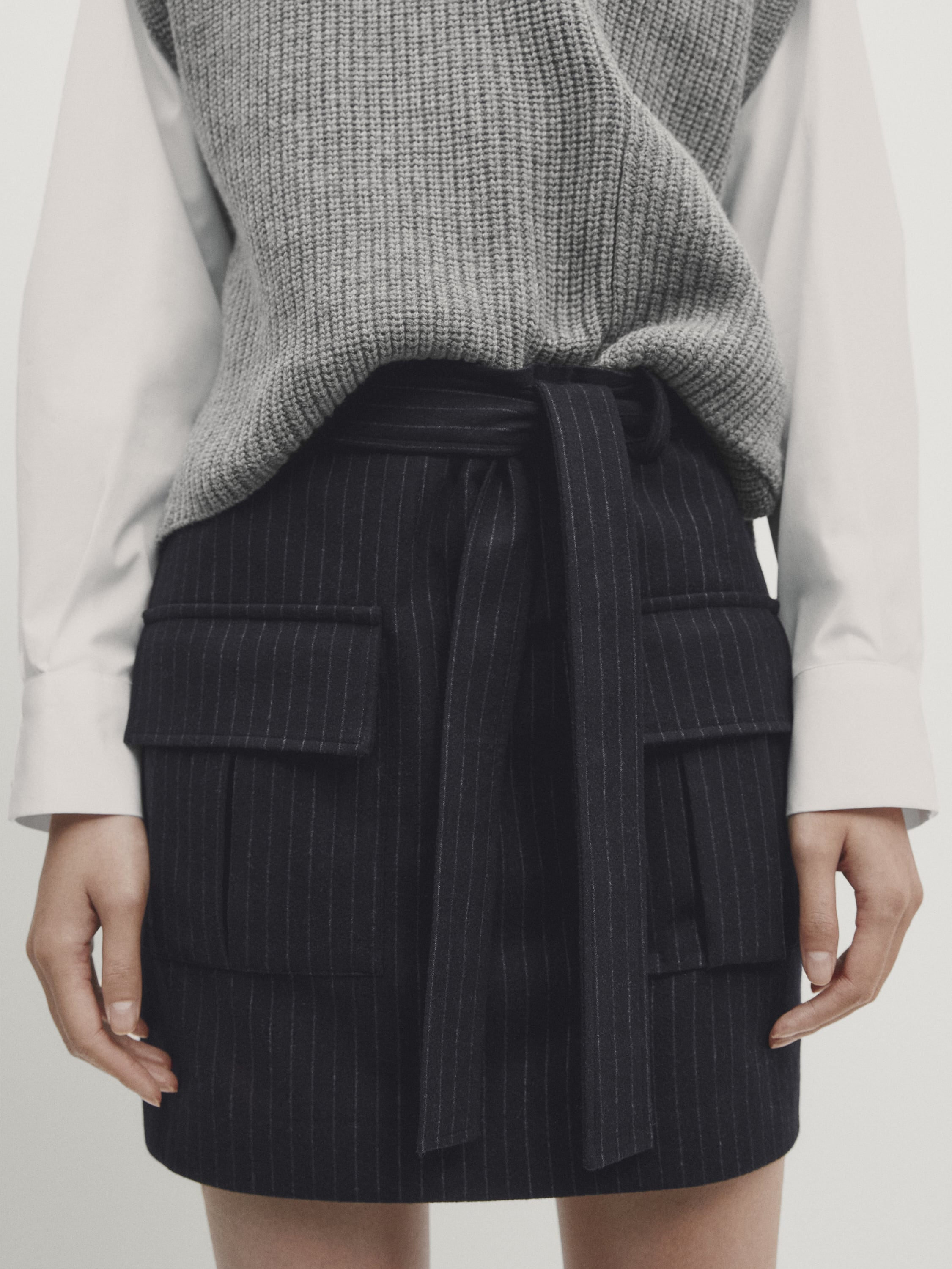 Pinstriped mini skirt with pockets - Studio