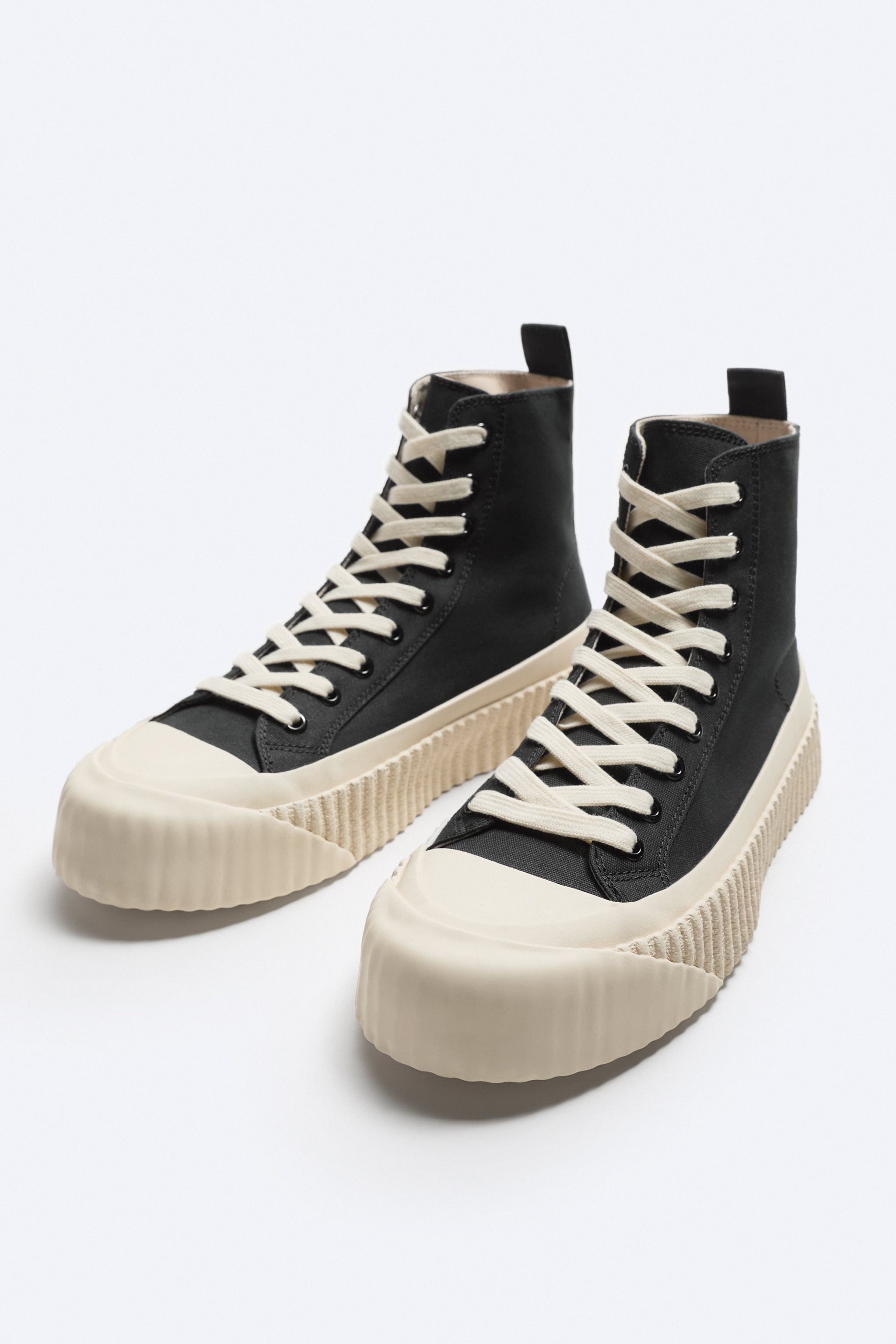CANVAS HIGH TOP SNEAKERS