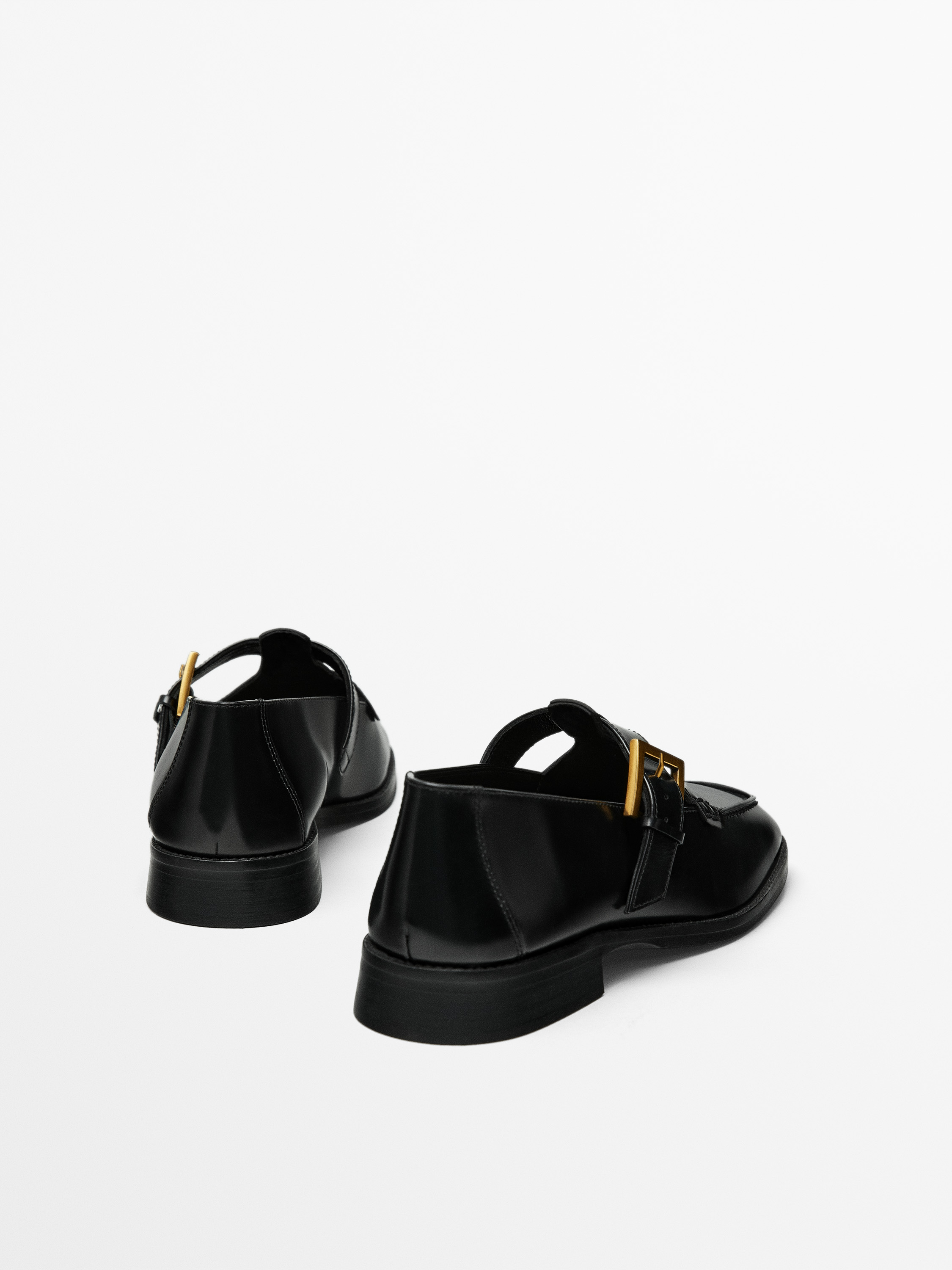 Square-toe buckled loafers