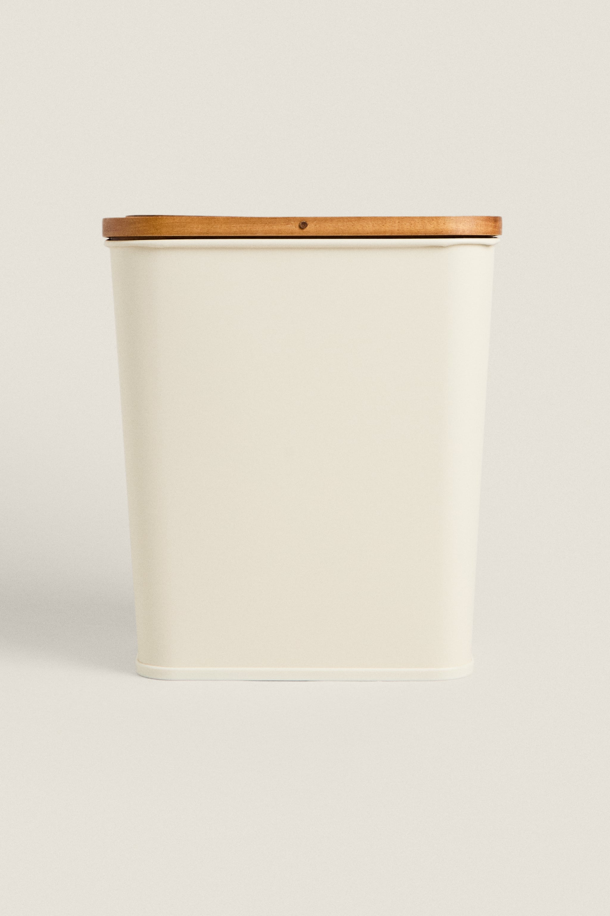 LACQUERED METAL KITCHEN TRASH CAN