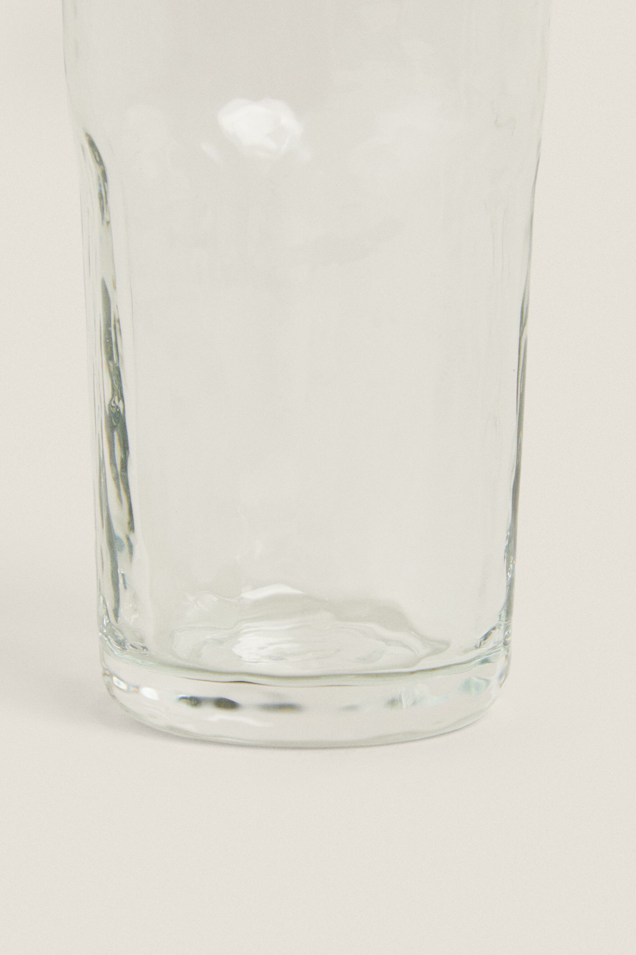 HAMMERED GLASS TUMBLER