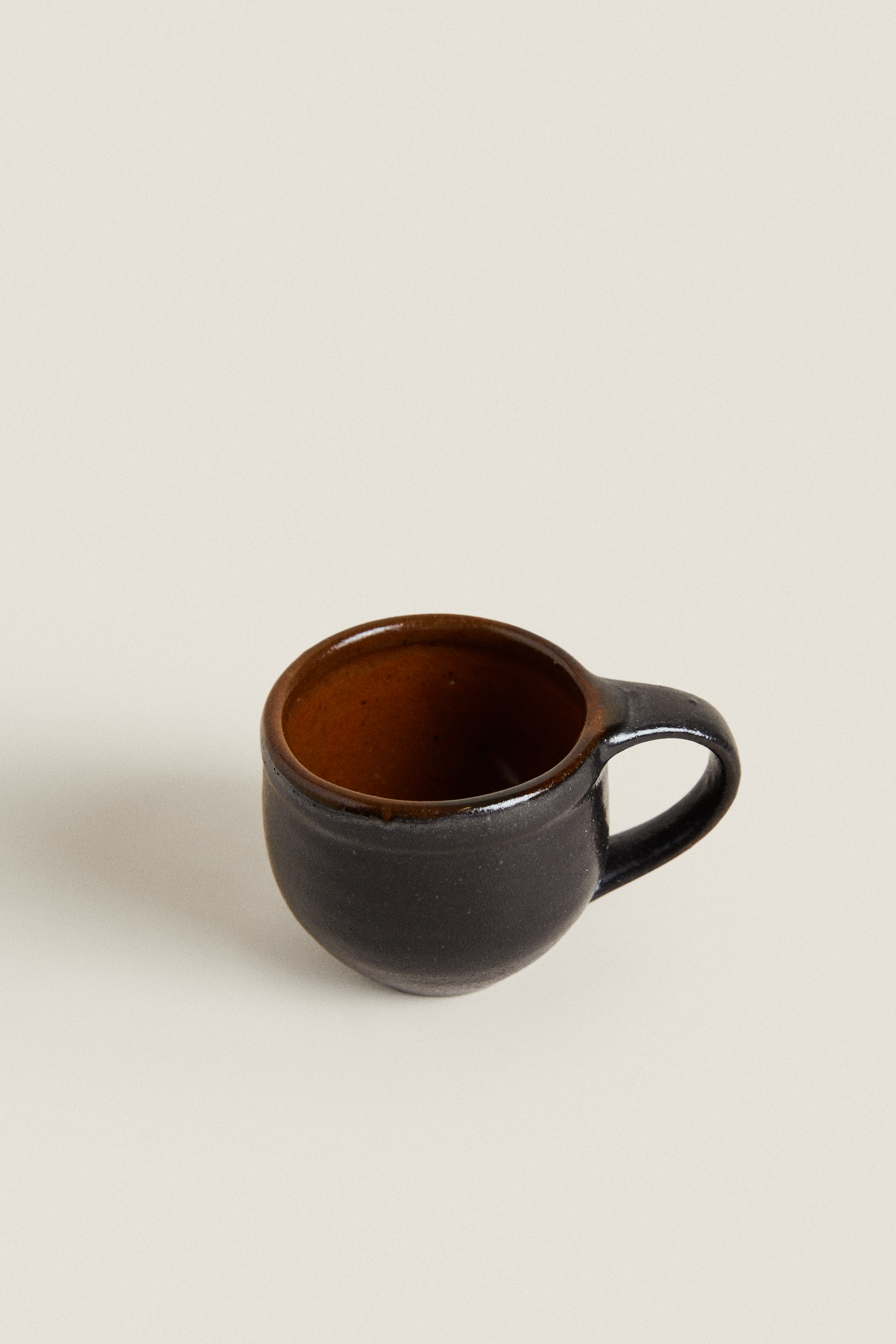 STONEWARE COFFEE CUP