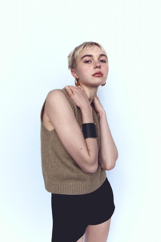 RIGID LEATHER CUFF BRACELET Golden ZARA Australia