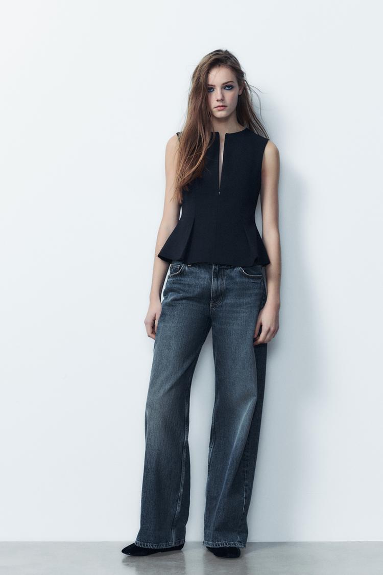 DART PEPLUM TOP