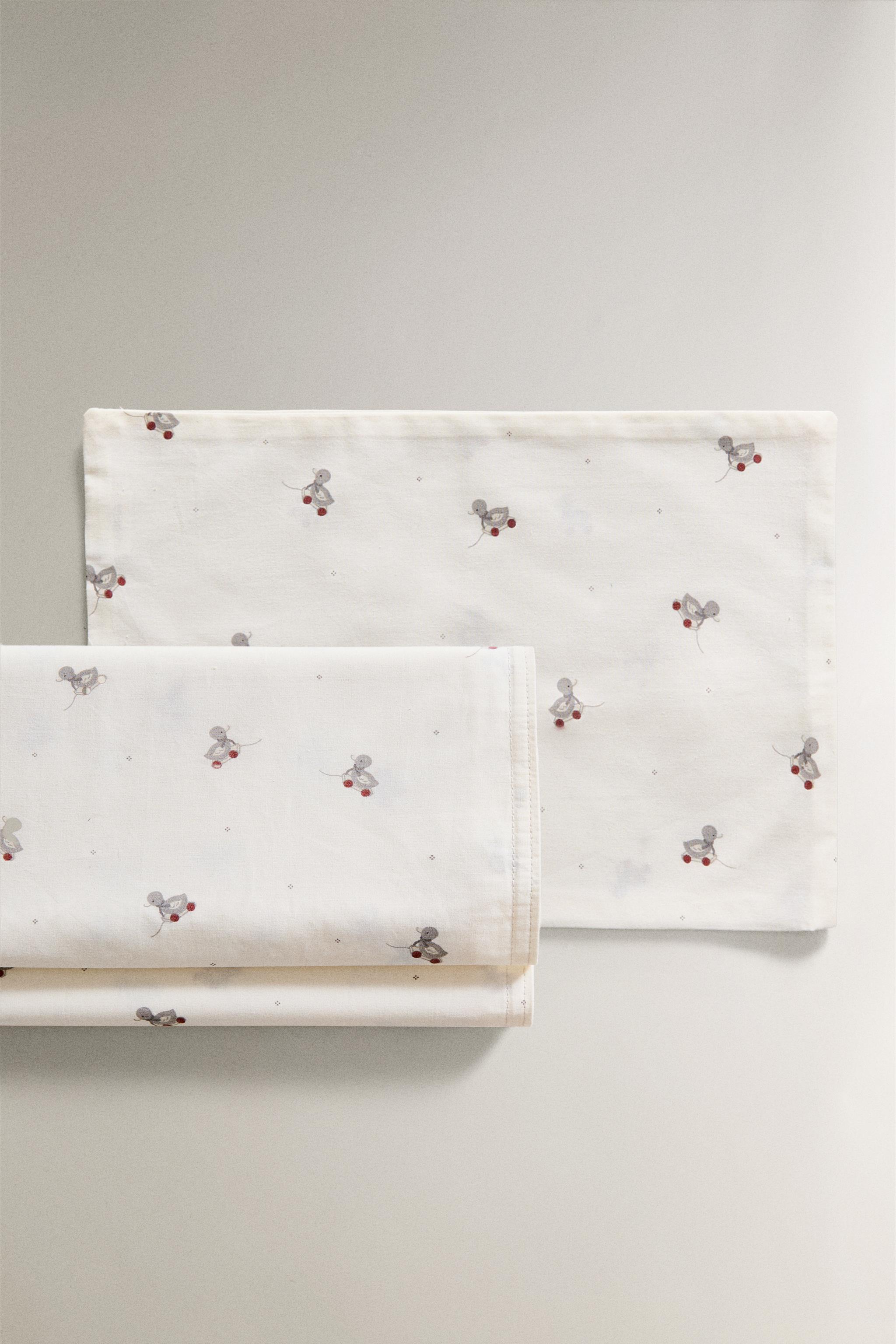 SET OF MINI CRIB DUCKING SHEETS