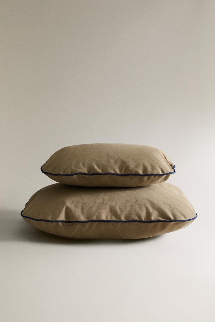 OVAL PET CUSHION - Zara product image