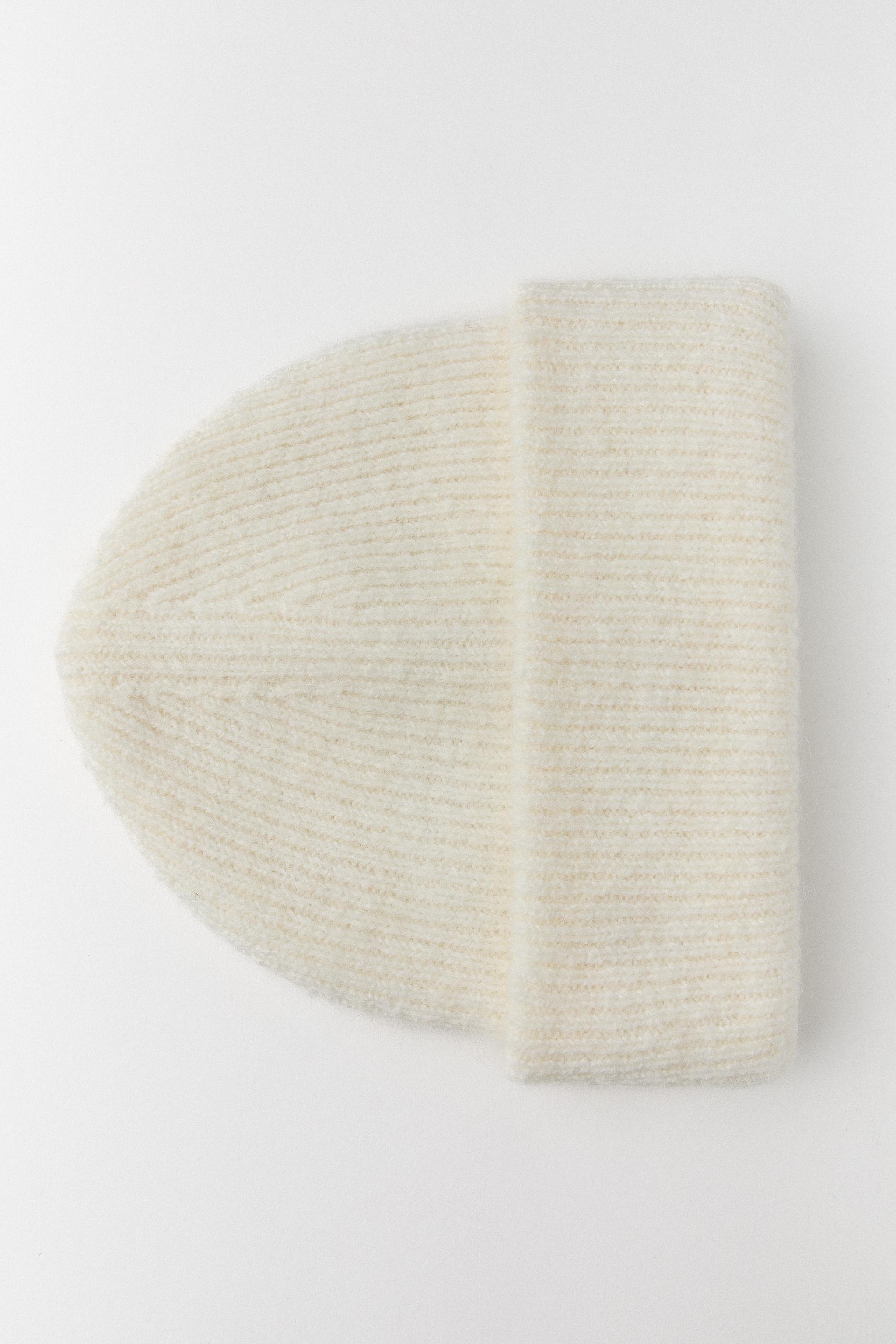 TURNED-UP KNIT BEANIE