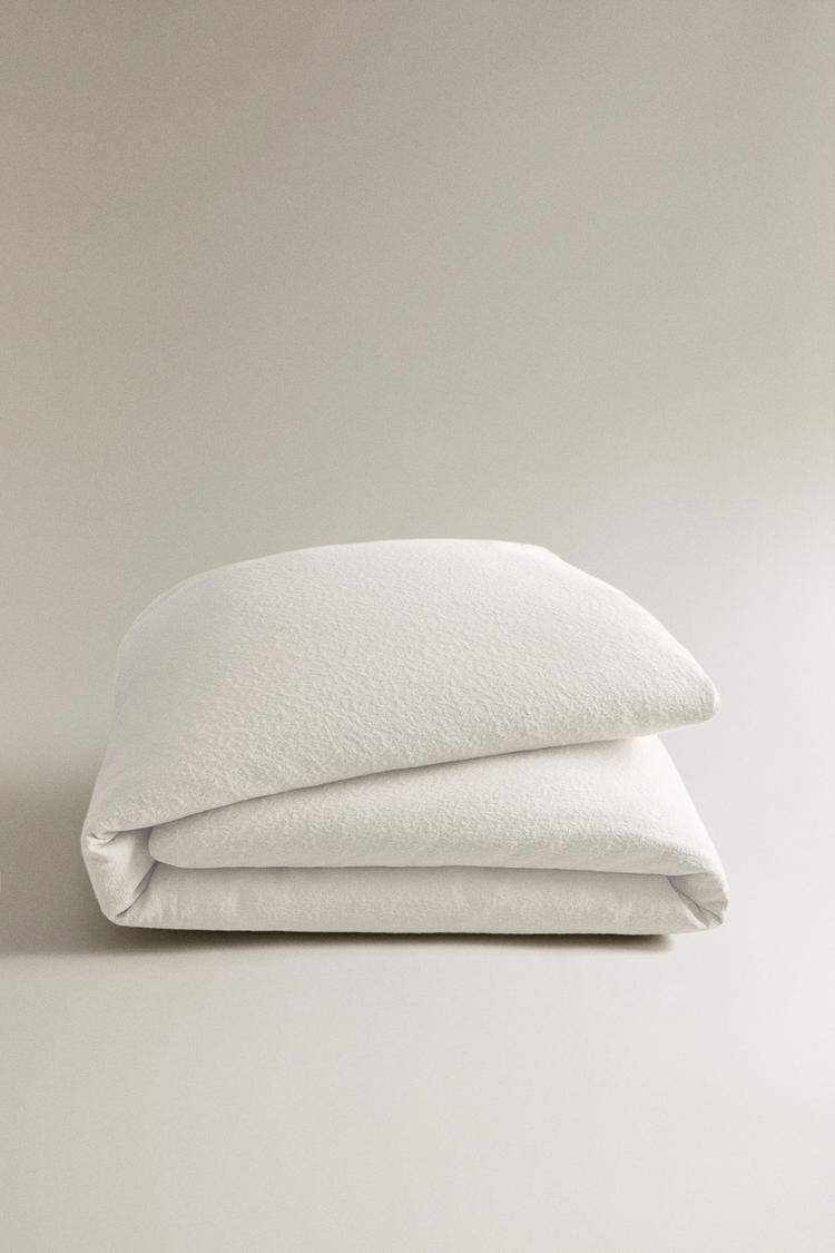 TEXTURED JACQUARD BEDSPREAD - Zara product image