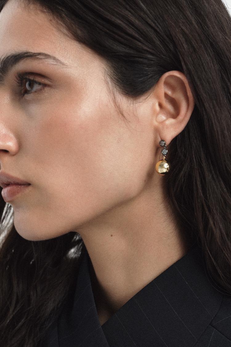 PACK OF COMBINED SHINY BALL EARRINGS - Zara product image