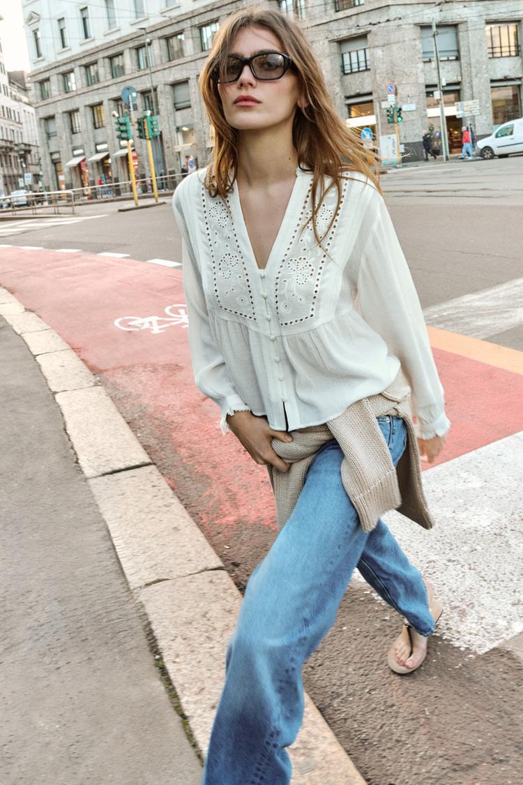 EMBROIDERED BLOUSE - Zara product image