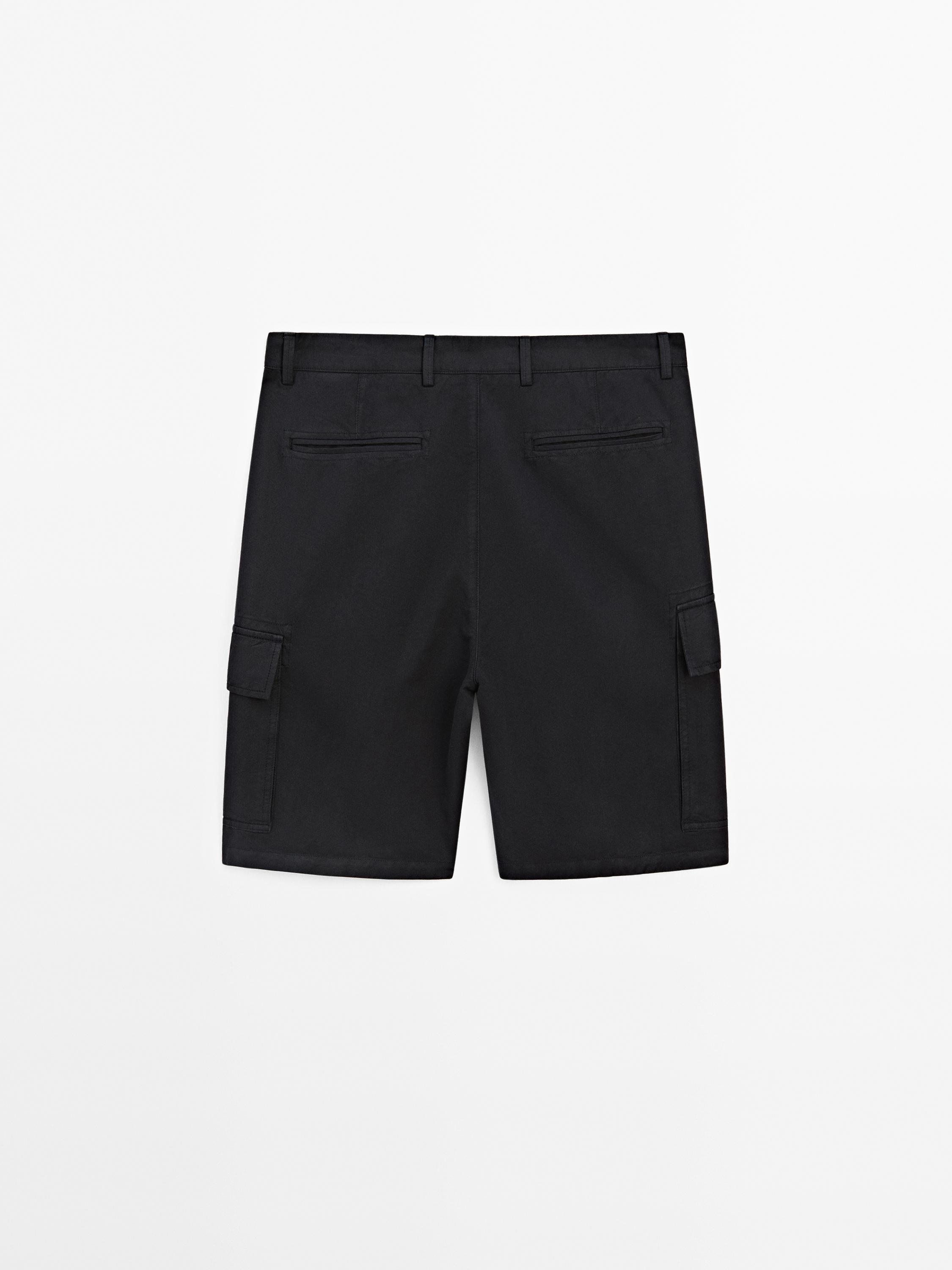 Cotton blend cargo Bermuda shorts