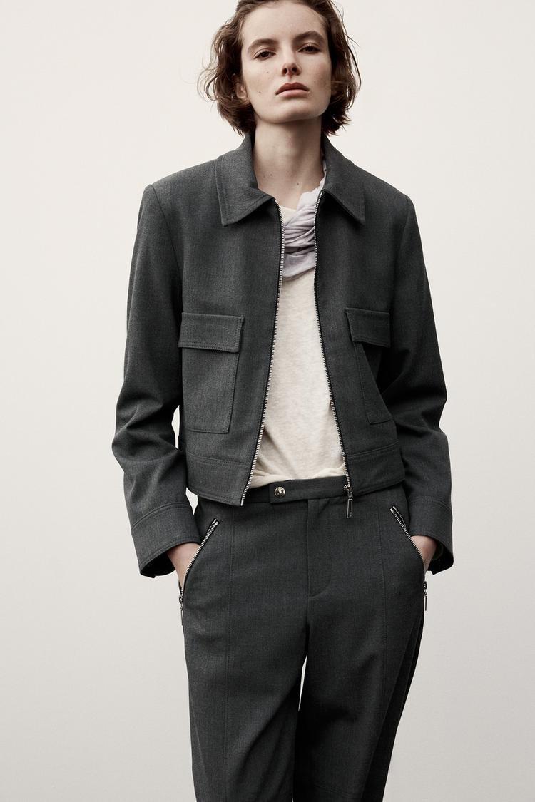 CHAQUETA HOMBRERAS CREMALLERA