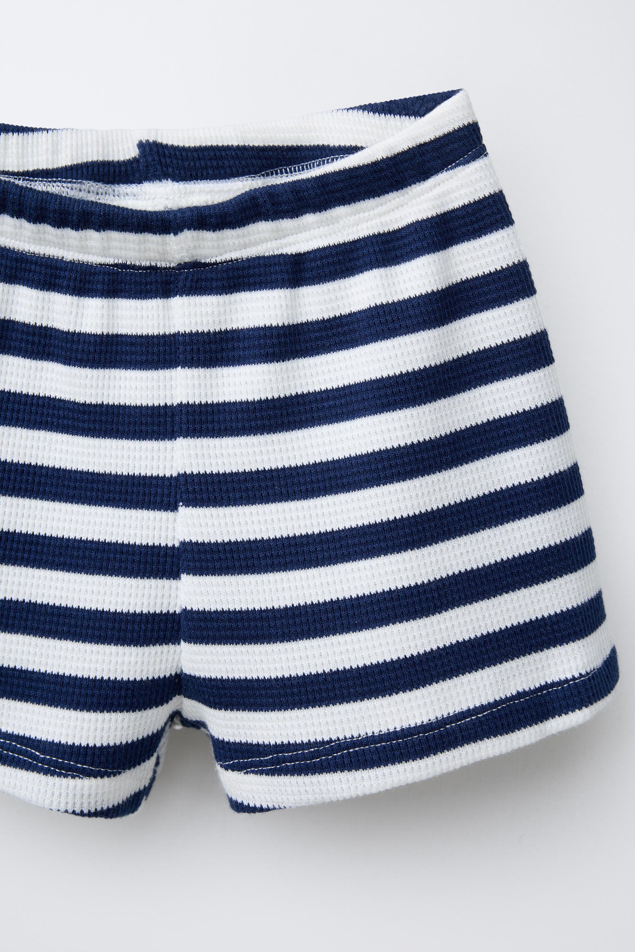 STRIPED WAFFLE KNIT T-SHIRT AND SHORTS SET