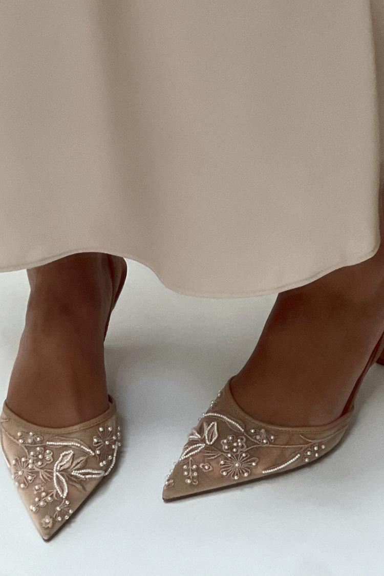 SLINGBACK SHOES WITH EMBROIDERED MESH
