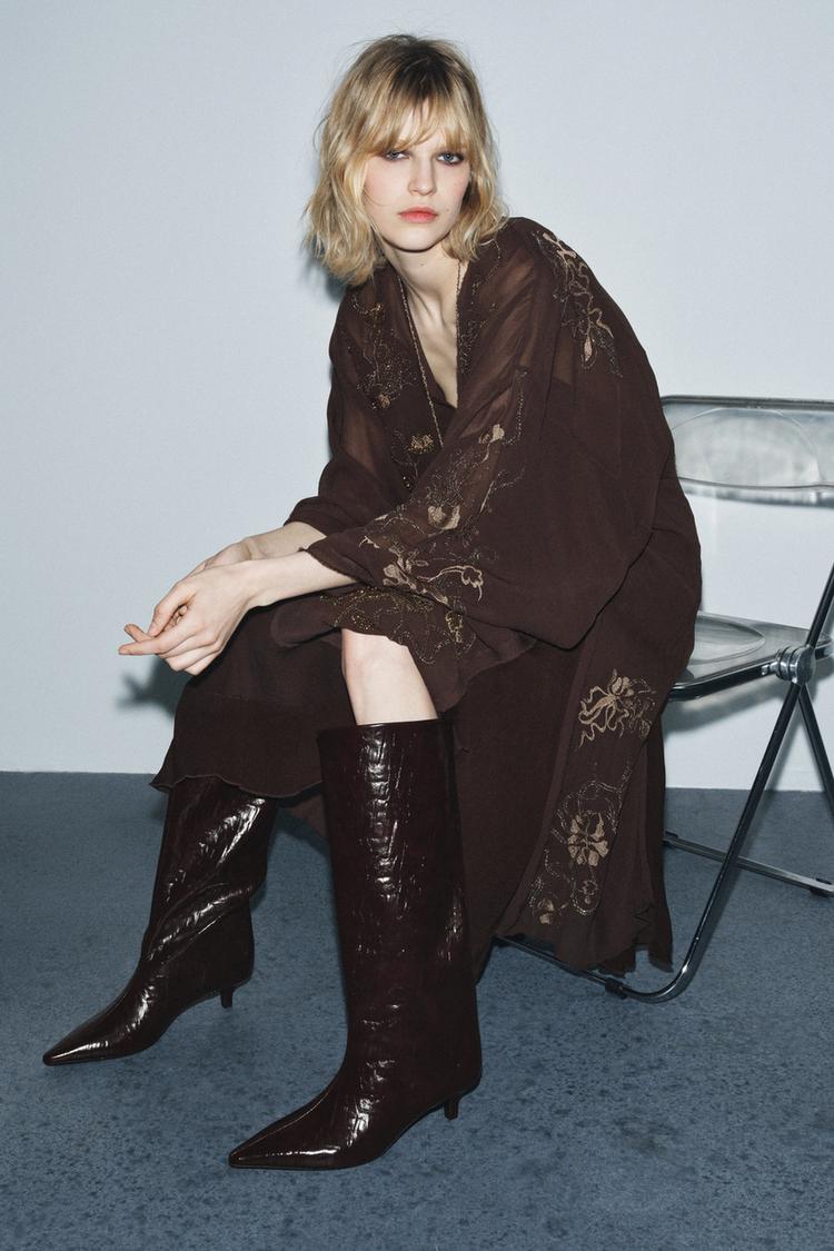 CRACKLED KITTEN HEEL BOOTS - Zara product image