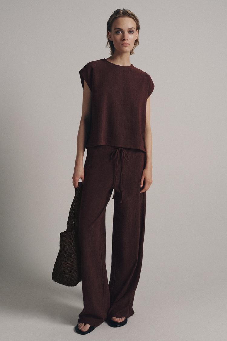 RUSTIC SLEEVELESS TOP - Zara product image