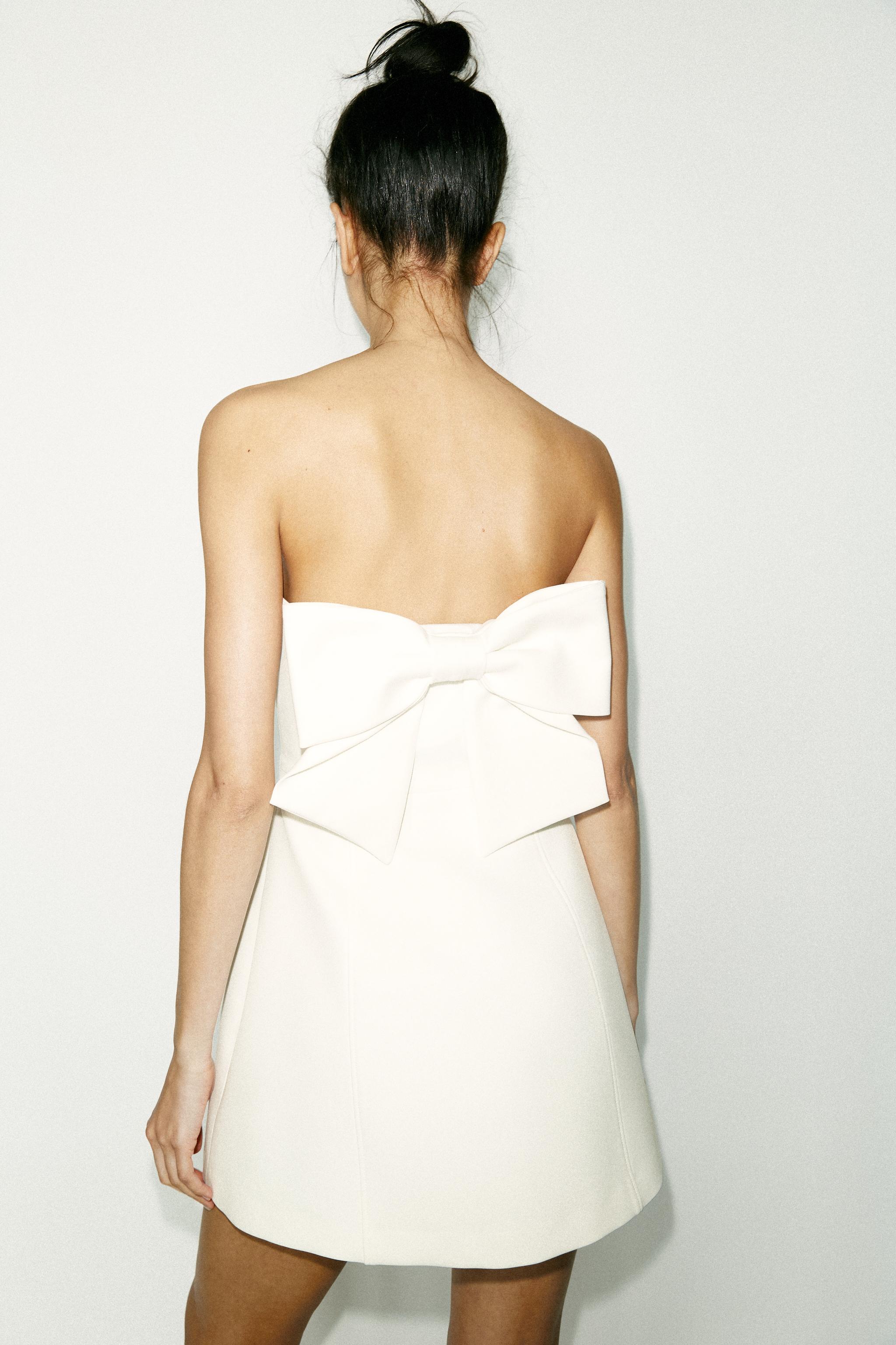 ROBE BUSTIER À LACET