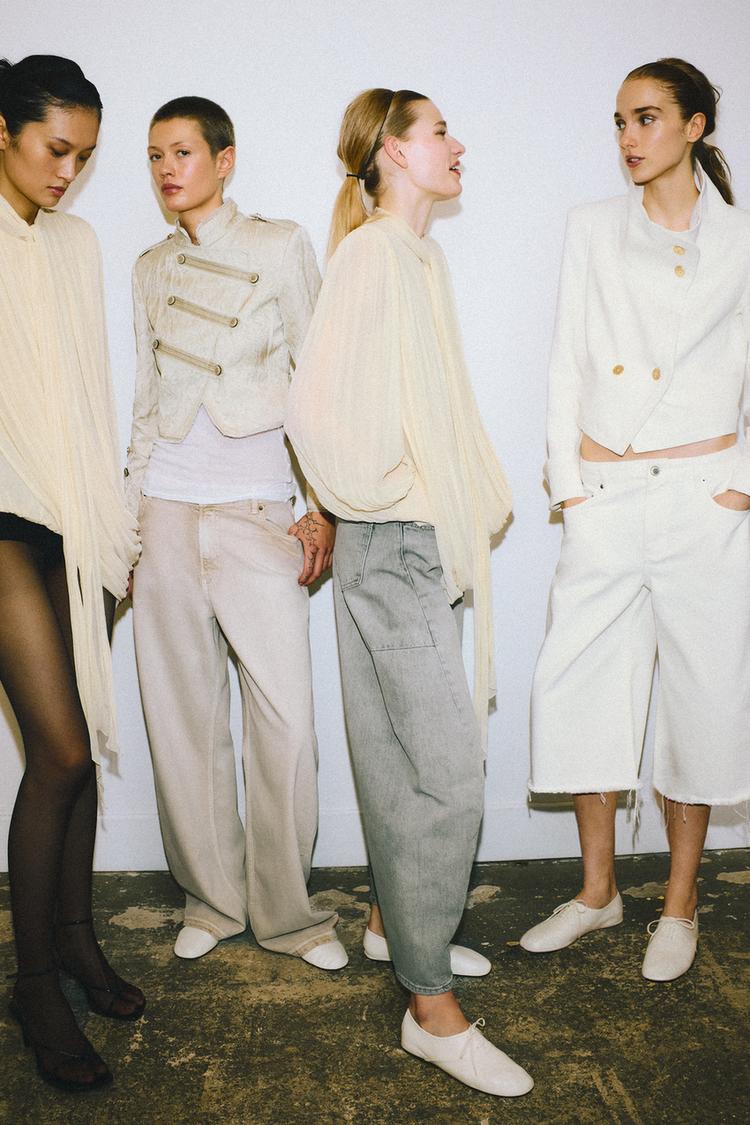 ZW COLLECTION LIMITED EDITION CONTRASTING CROPPED JACKET - Zara product image