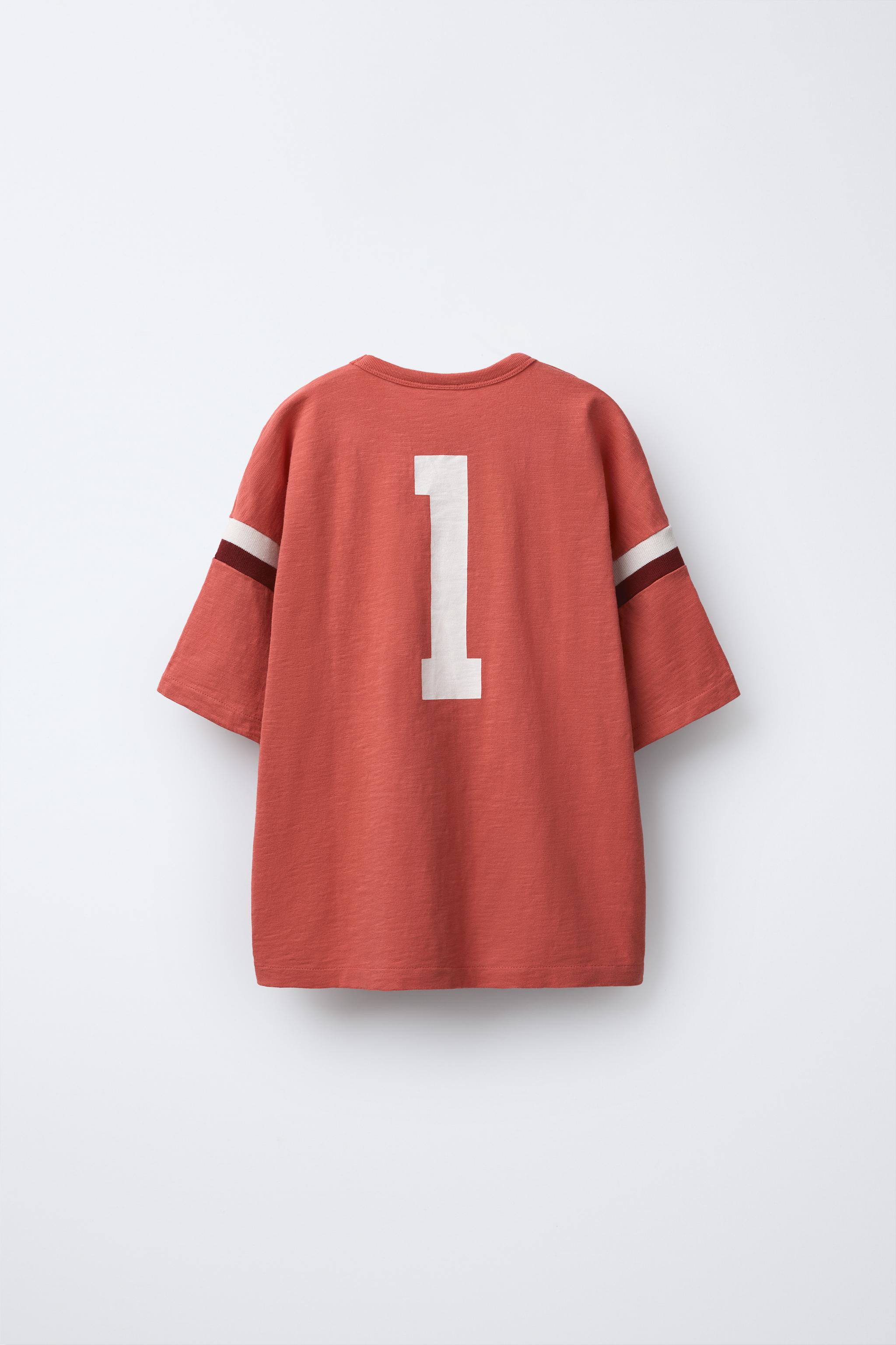 T-SHIRT STYLE UNIVERSITAIRE