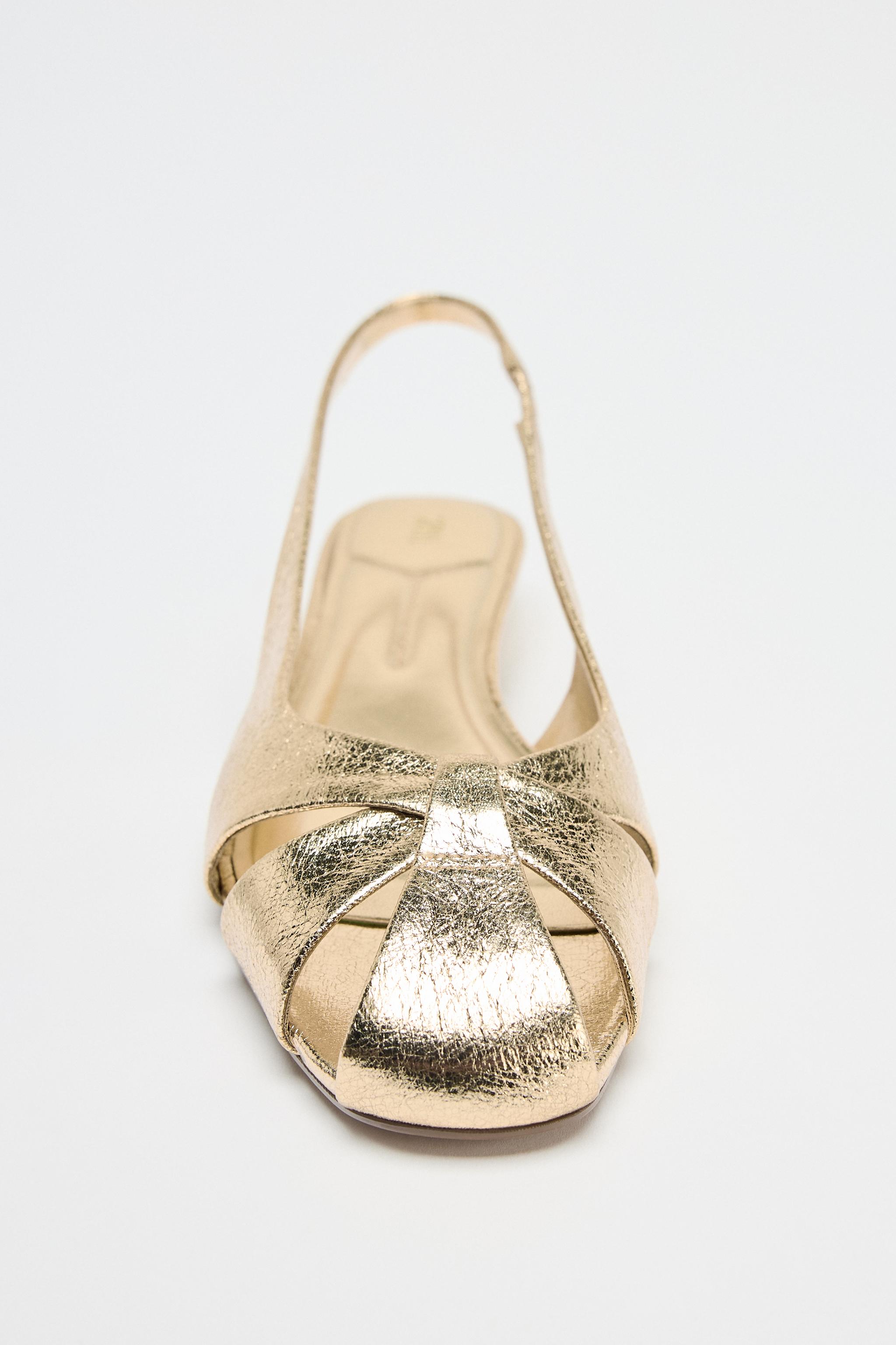 METALLIC EFFECT LOW HEELED SANDALS