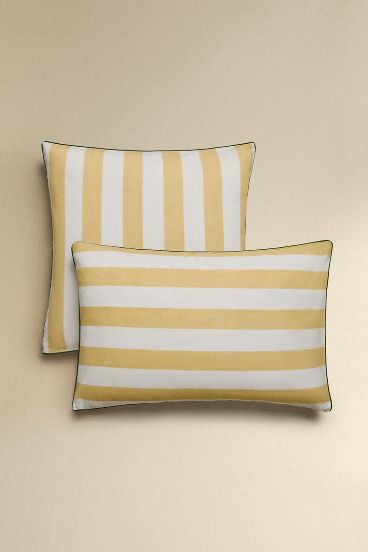 FADED COTTON STRIPED PILLOWCASE - Zara product image