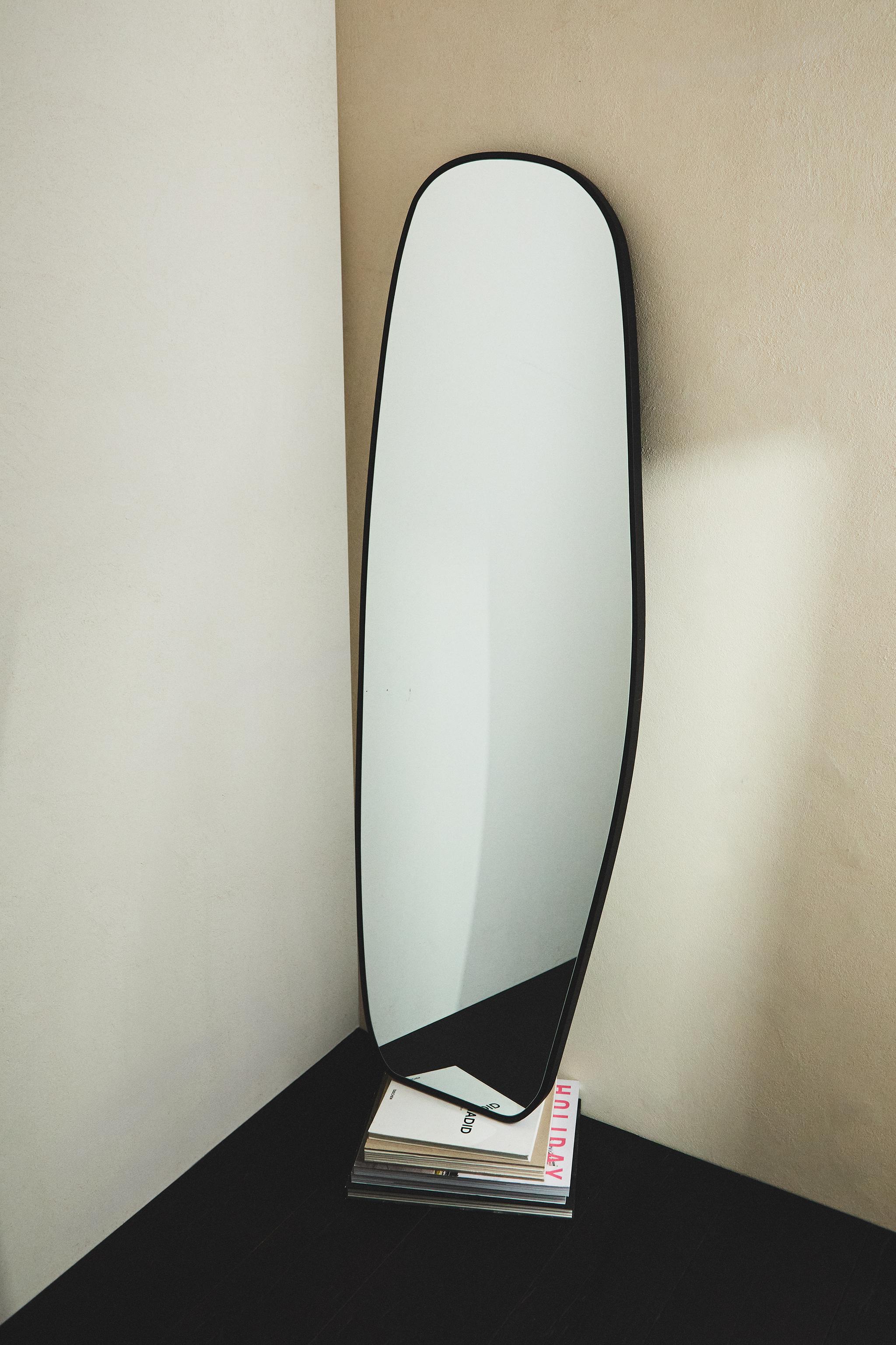 MIROIR ASYMÉTRIQUE