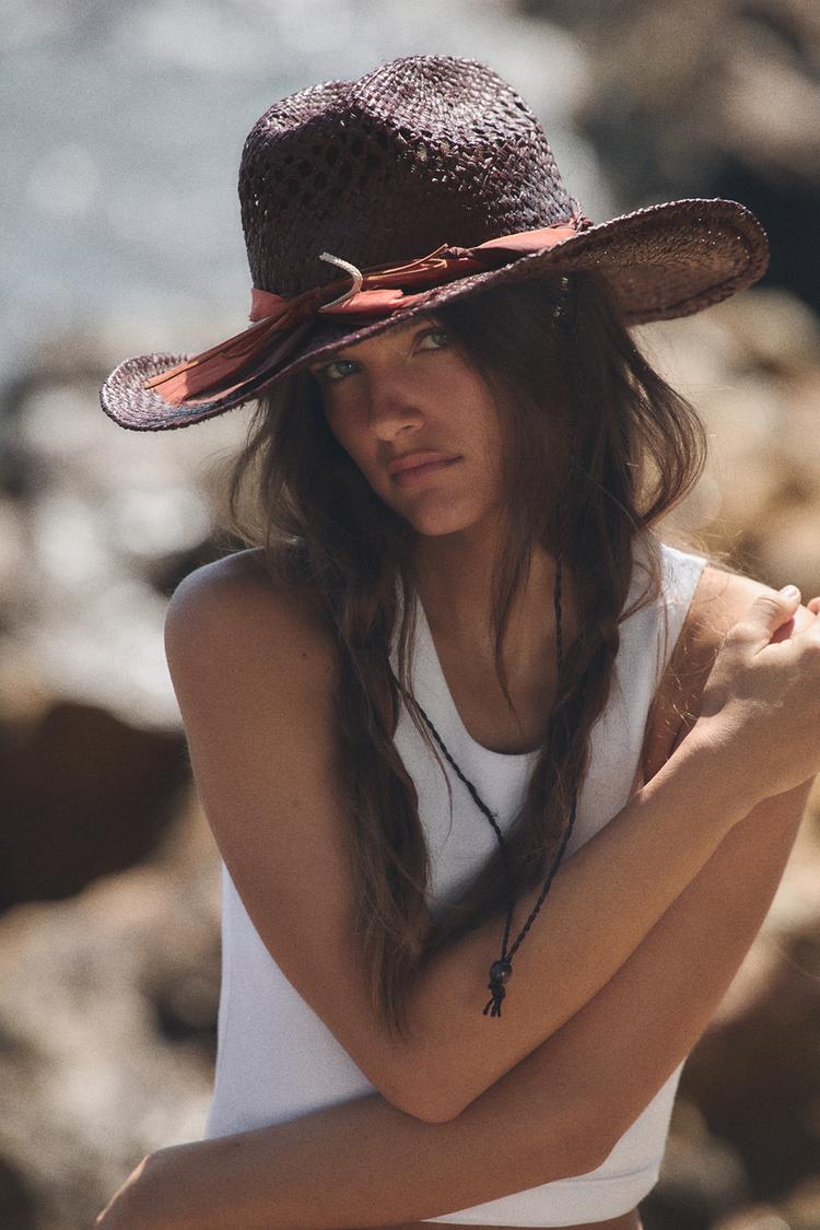 100% RAFFIA BOW HAT - Zara product image