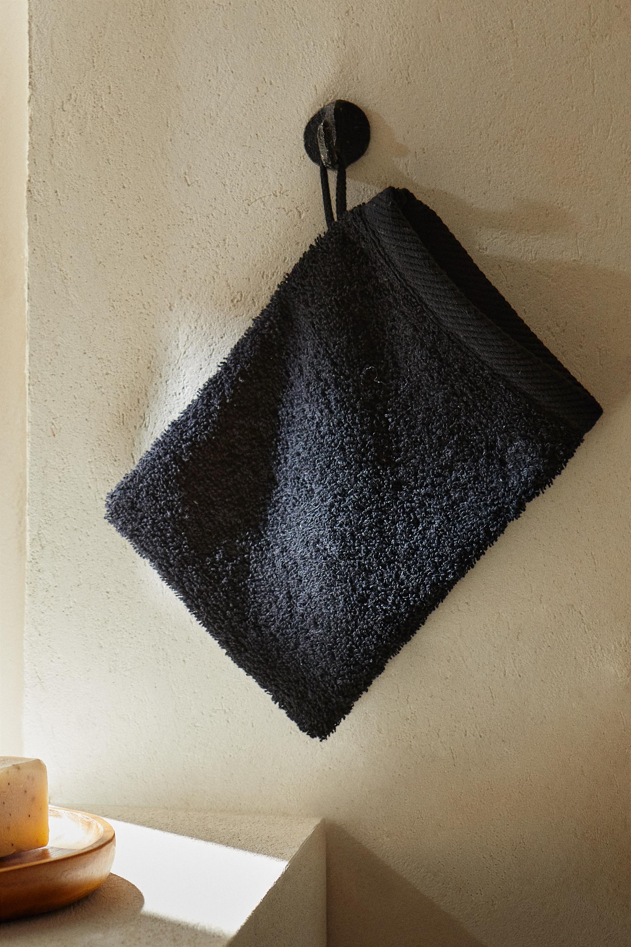 COTTON TERRYCLOTH BATH MITT