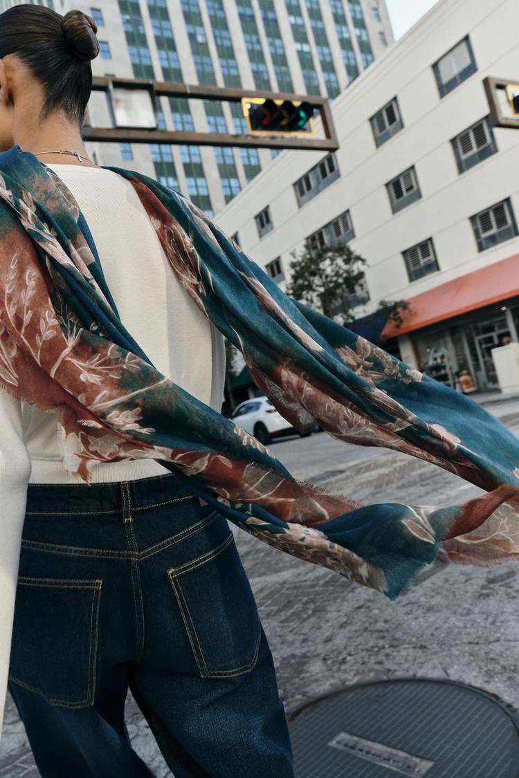 FLORAL PRINT SCARF - Zara product image