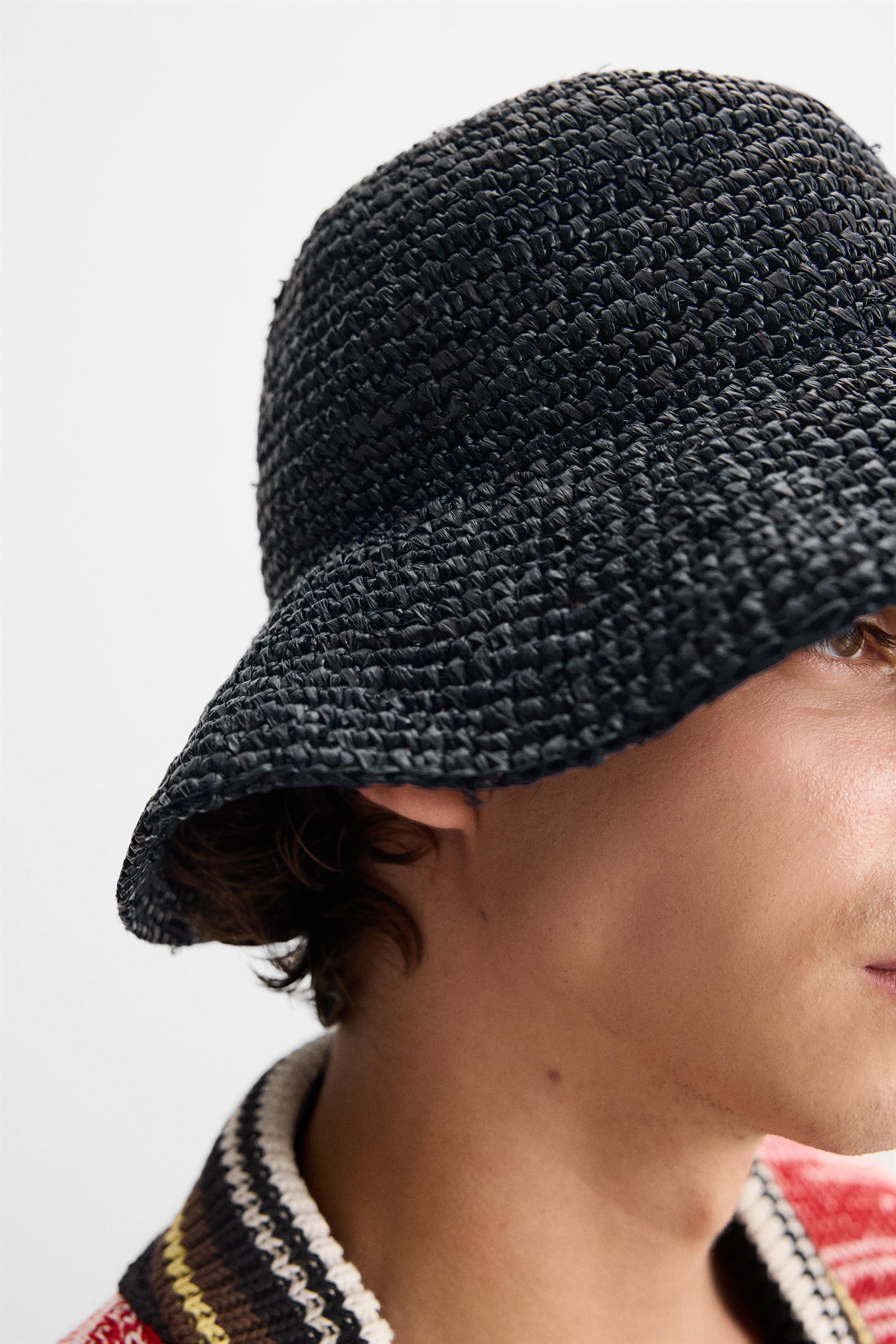 RAFFIA BUCKET HAT