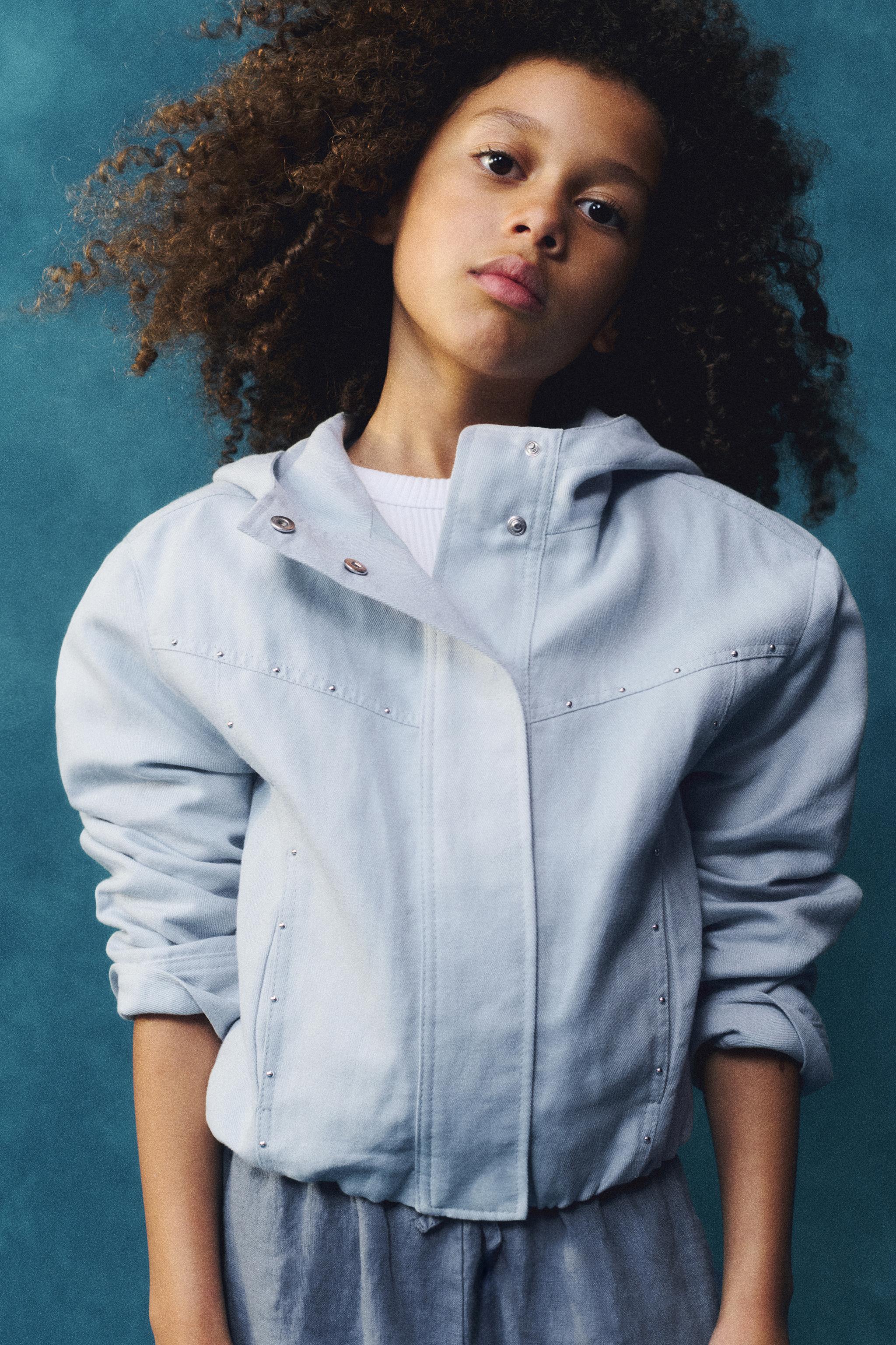 LINEN STUDDED JACKET
