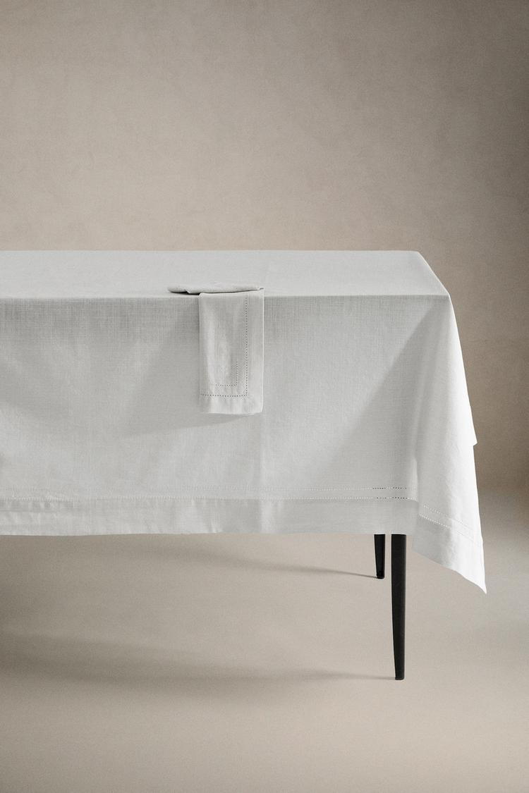 HEMSTITCHED COTTON TABLECLOTH - Zara product image