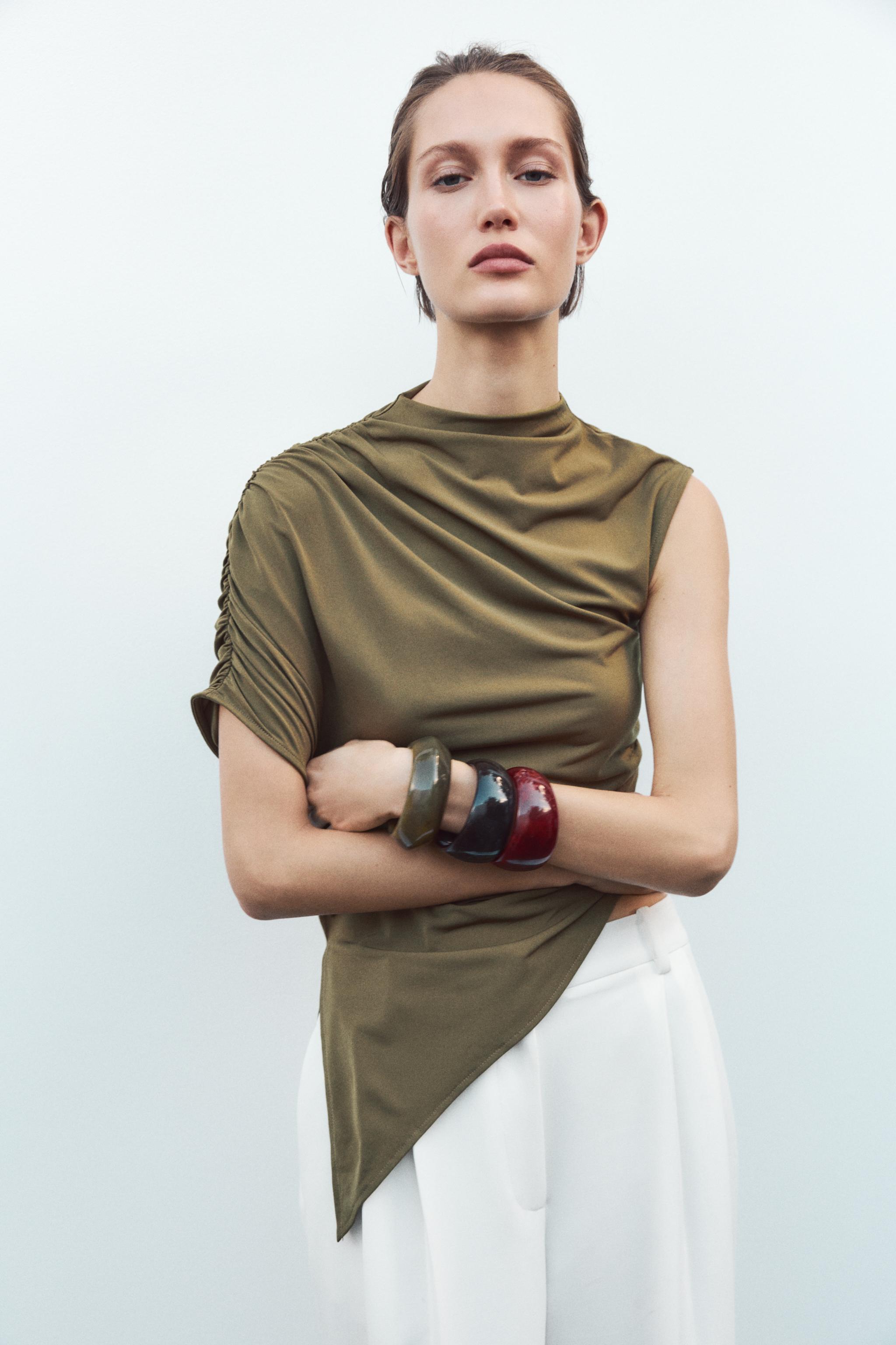 TOP ASYMÉTRIQUE