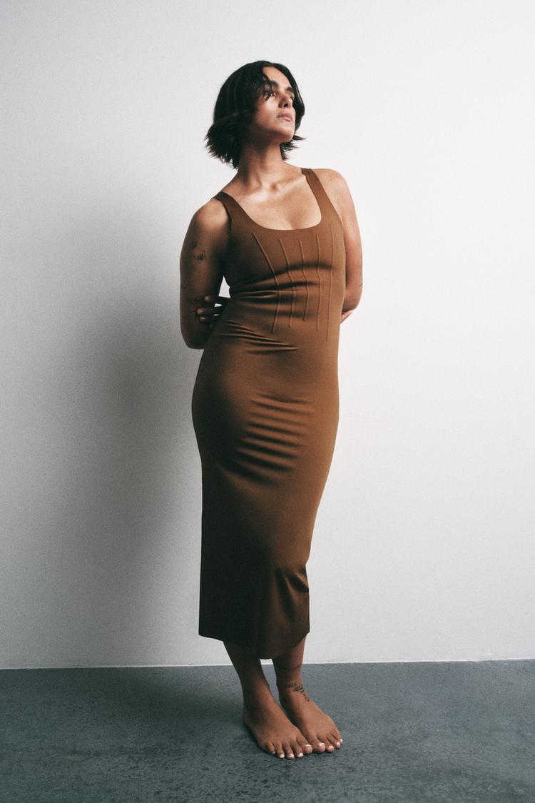 POLYAMIDE BLEND SHAPING DRESS