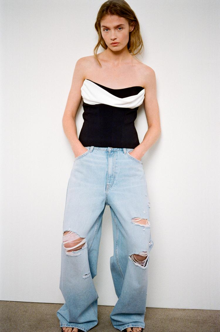 HIGH-WAISTED RELAXED OVERSIZE RIPPED JEANS