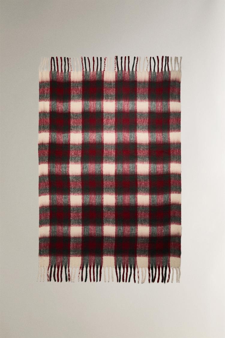 SOFT CHECK BLANKET WITH FRINGING